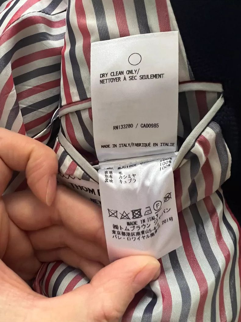 Thom Browne Thom Browne White bow-tied suit jacket Size 38S - 8 Thumbnail