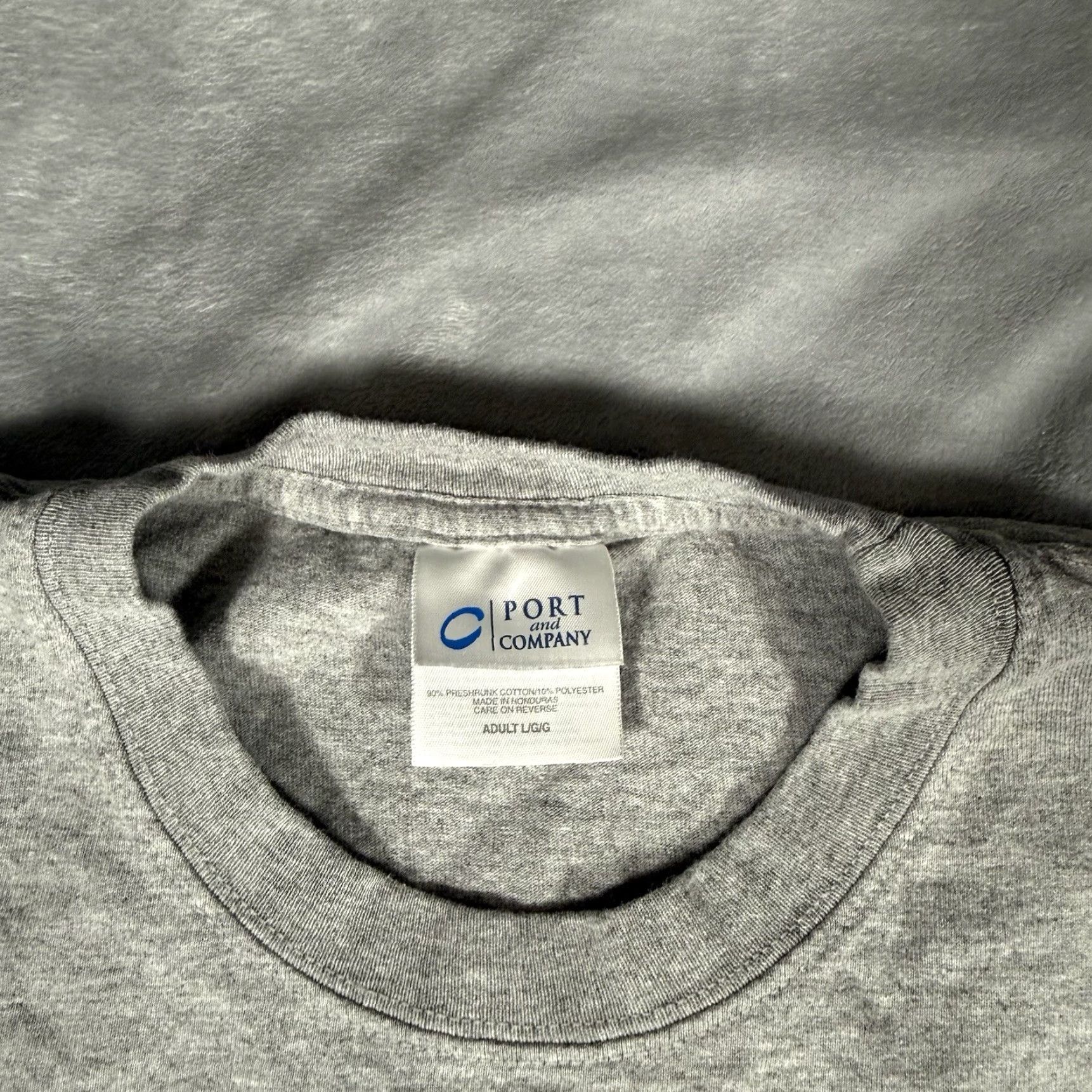Port & Company BMW i8 Promo Crewneck T Shirt Mens Large Gray Cars Slim Fit Shirt Size US L / EU 52-54 / 3 - 3 Thumbnail
