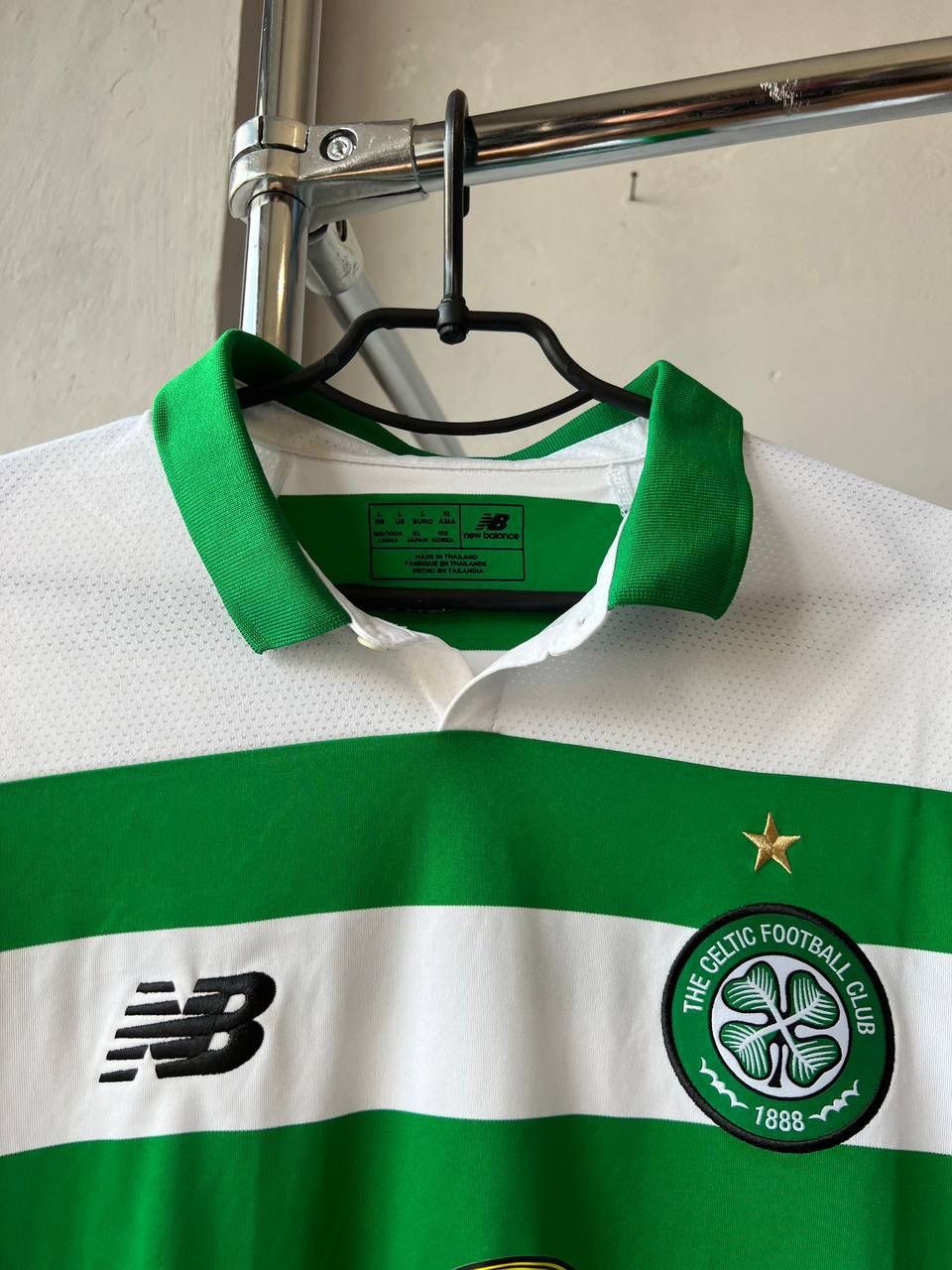 New Balance 2019/20 CELTIC FC HOME SOCCER JERSEY FOOTBALL SHIRT NB SZ L Size US L / EU 52-54 / 3 - 7 Thumbnail