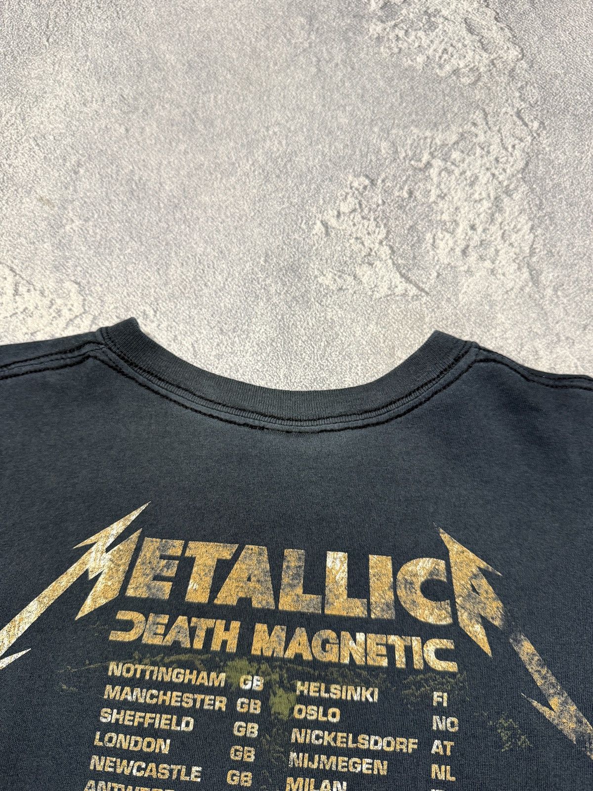 Band Tees Vintage Y2k Metalica Band tee Size US XL / EU 56 / 4 - 15 Thumbnail