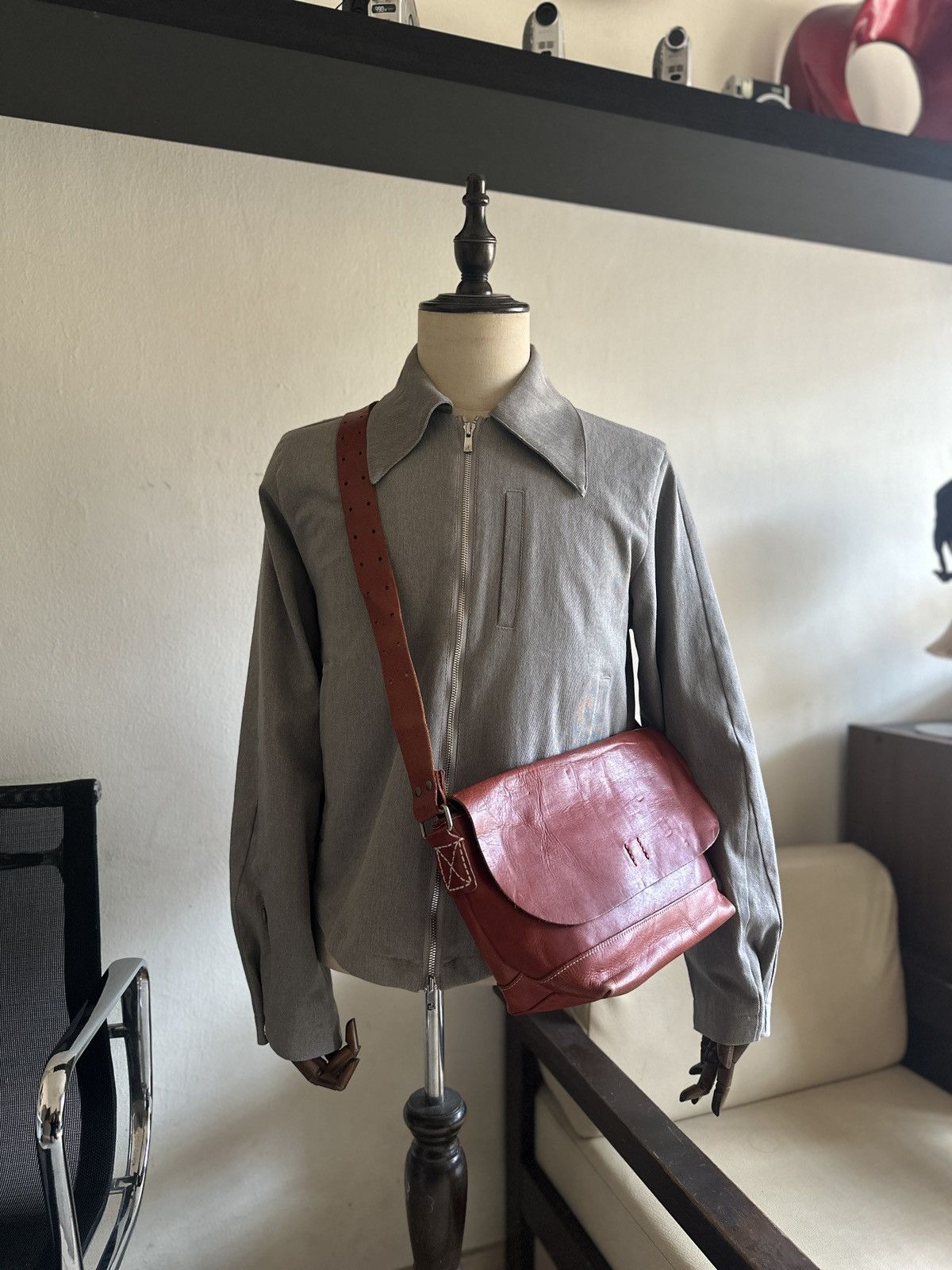 Comme des Garcons Homme Vintage Japan made Red Leather Patina Sling Bag Size ONE SIZE - 16 Thumbnail