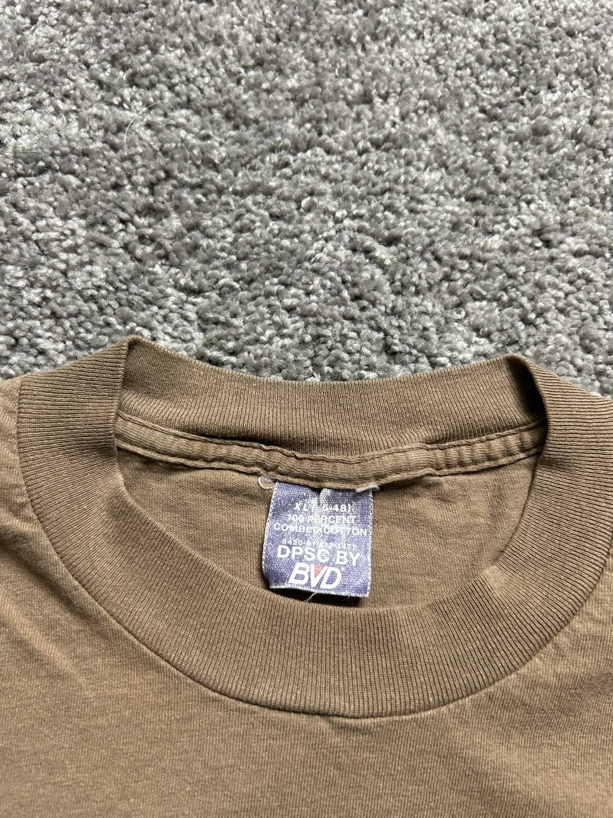 Vintage Vintage 90s BVD Blank Tee Made in USA Single Stitch Earth Size US XL / EU 56 / 4 - 3 Thumbnail