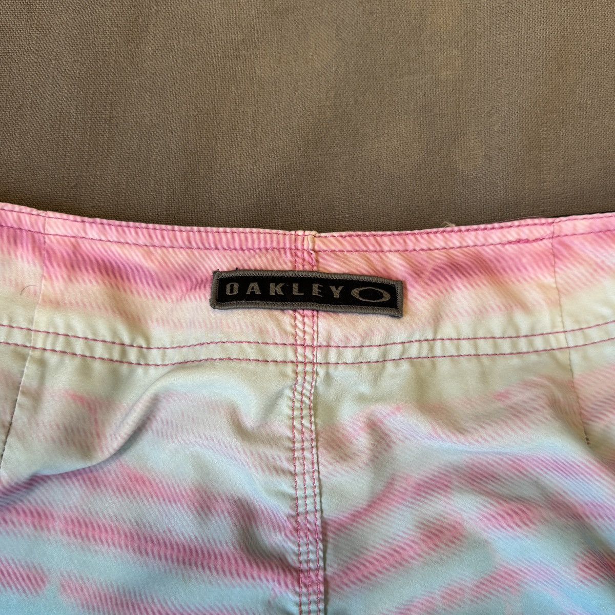 Oakley RARE 2000’s OAKLEY SWIM SHORTS Size US 30 / EU 46 - 5 Thumbnail