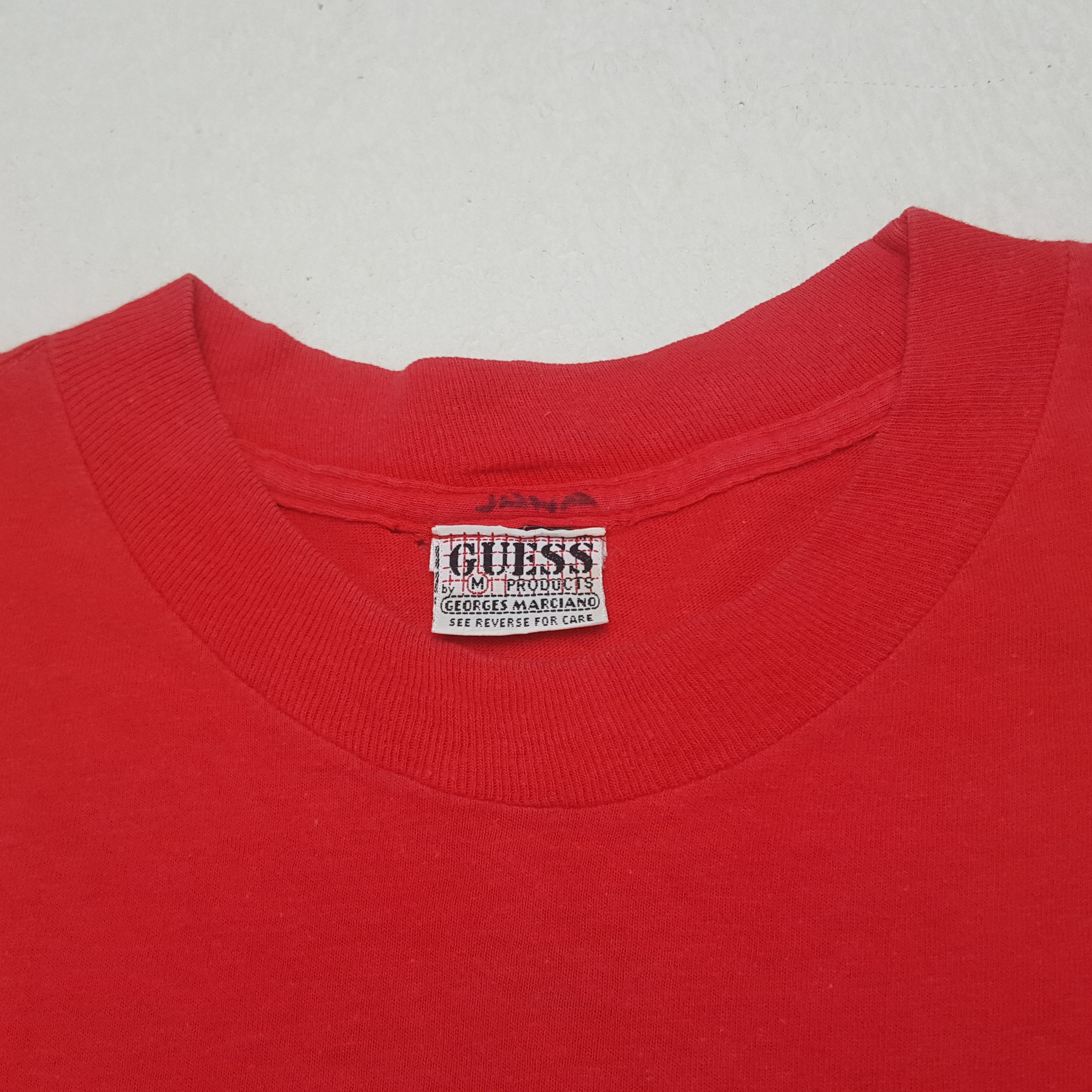 Guess Vintage Guess Products Tshirt Size US M / EU 48-50 / 2 - 5 Thumbnail
