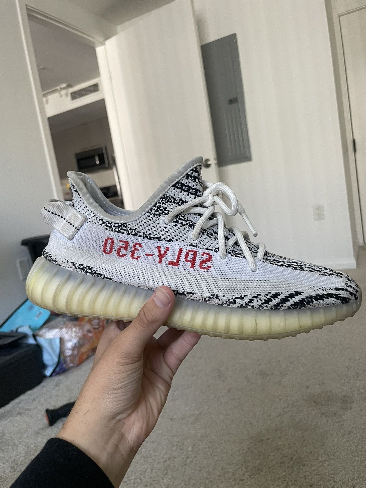 Yeezy 350 Zebra