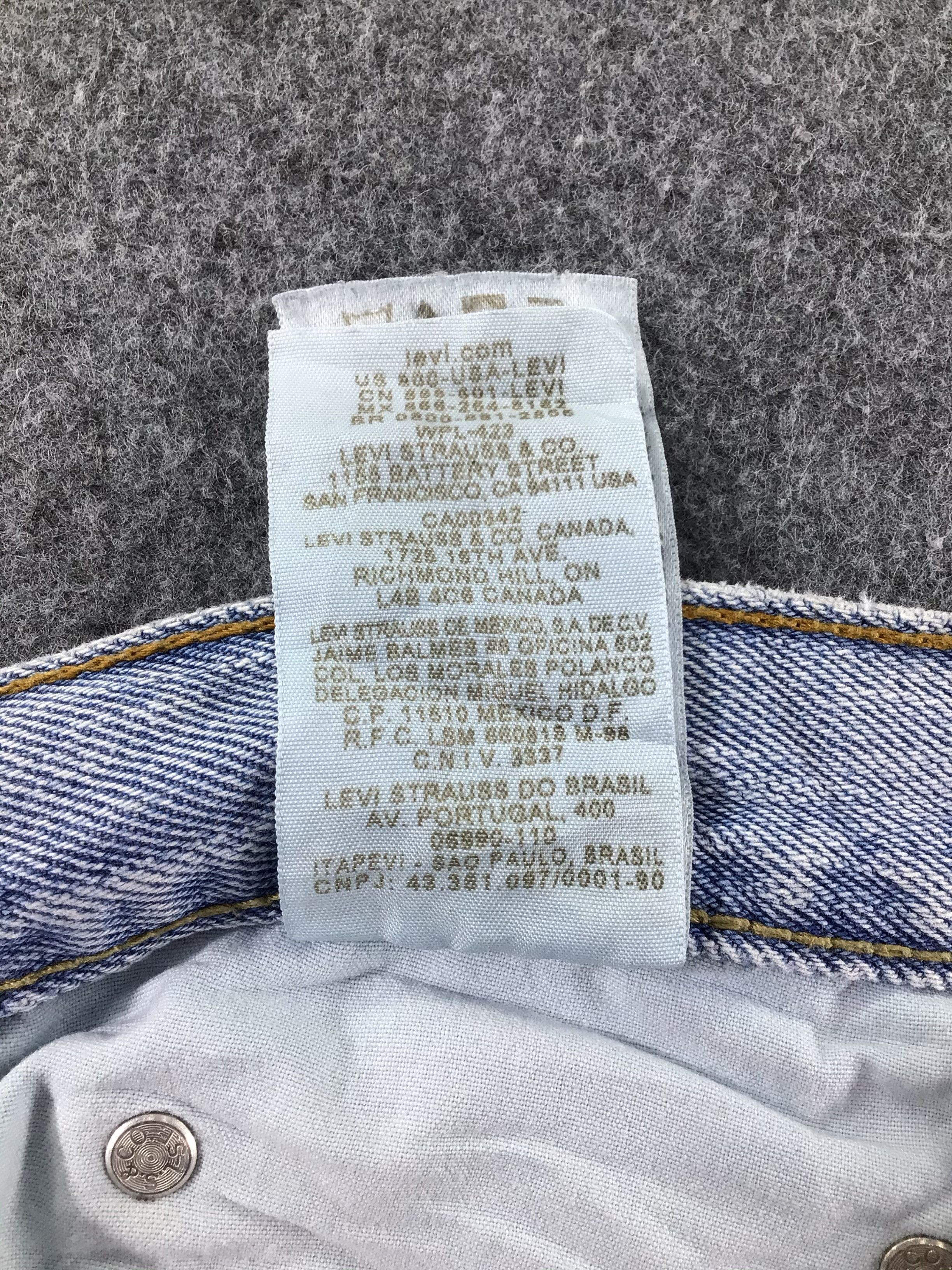 Levi's Vintage Levis 505 Jeans-J563 Size US 43 - 12 Thumbnail