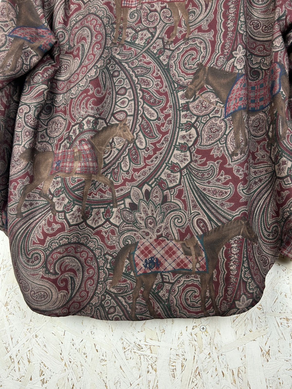 Ralph Lauren Purple Label 70s Ralph Lauren Purple Label Horse Print Paisley AOP Shirt Size M / US 6-8 / IT 42-44 - 10 Thumbnail