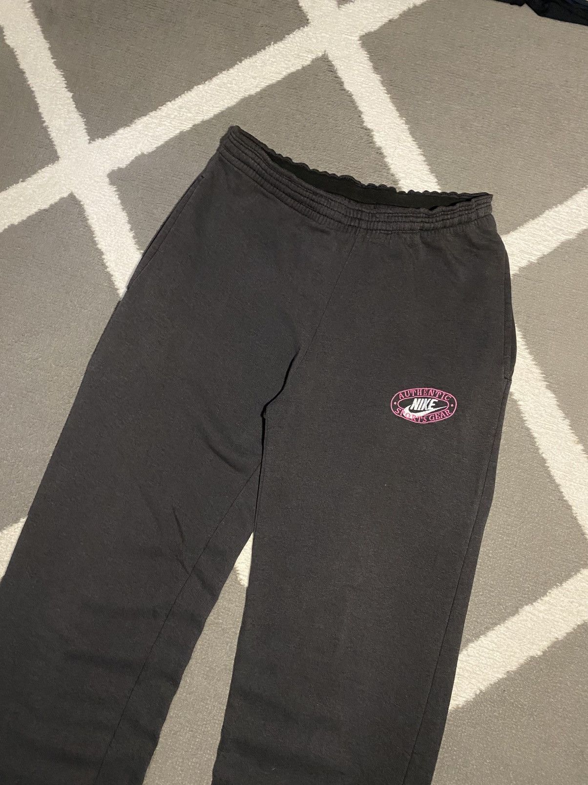 Nike × Vintage Vintage 80’s Nike Swoosh Loose Fit Sweatpants Size US 30 / EU 46 - 5 Thumbnail