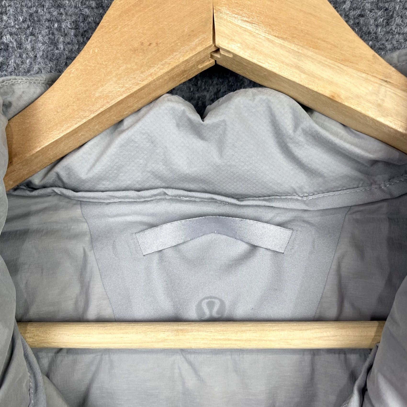 Lululemon Lululemon Navigation Down Jacket Mens 2XL Gray Jacket Size US XXL / EU 58 / 5 - 4 Thumbnail