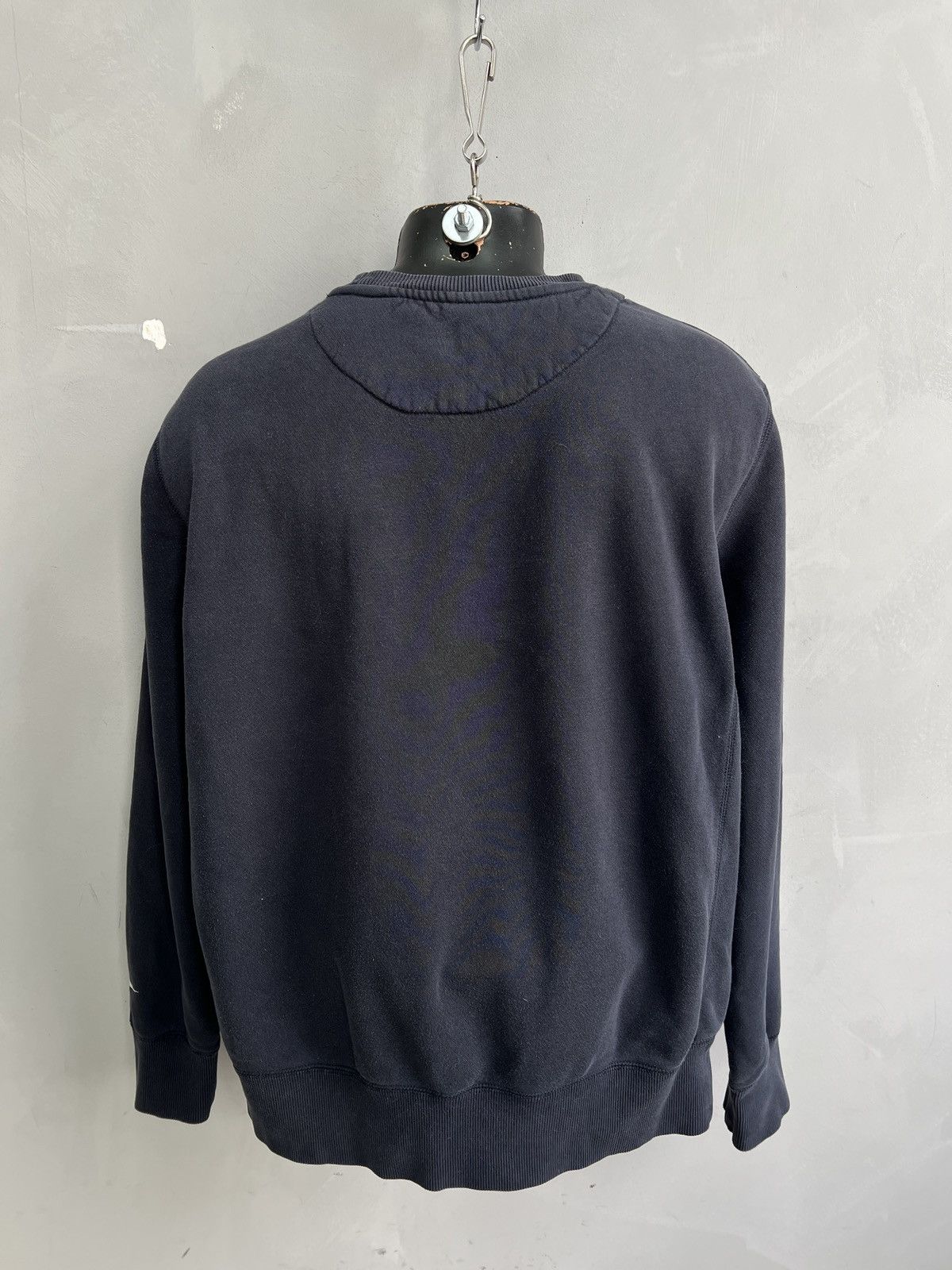 Nike Nike vintage athletic Dept. Big swoosh retro sweatshirt Size US L / EU 52-54 / 3 - 6 Thumbnail
