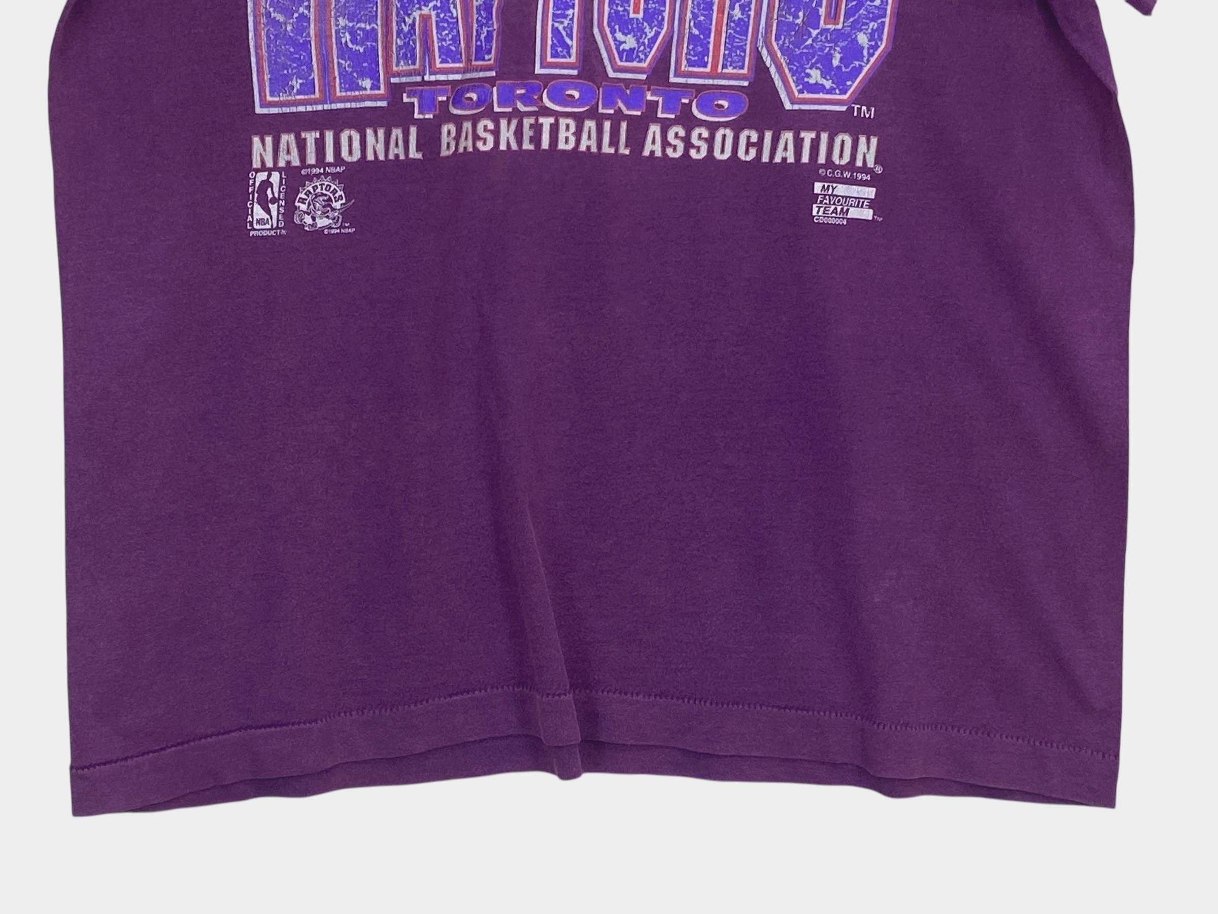 NBA × Vintage Raptors Toronto Basket Ball Team T-shirt Vintage NBA Tshirt Size US S / EU 44-46 / 1 - 4 Thumbnail