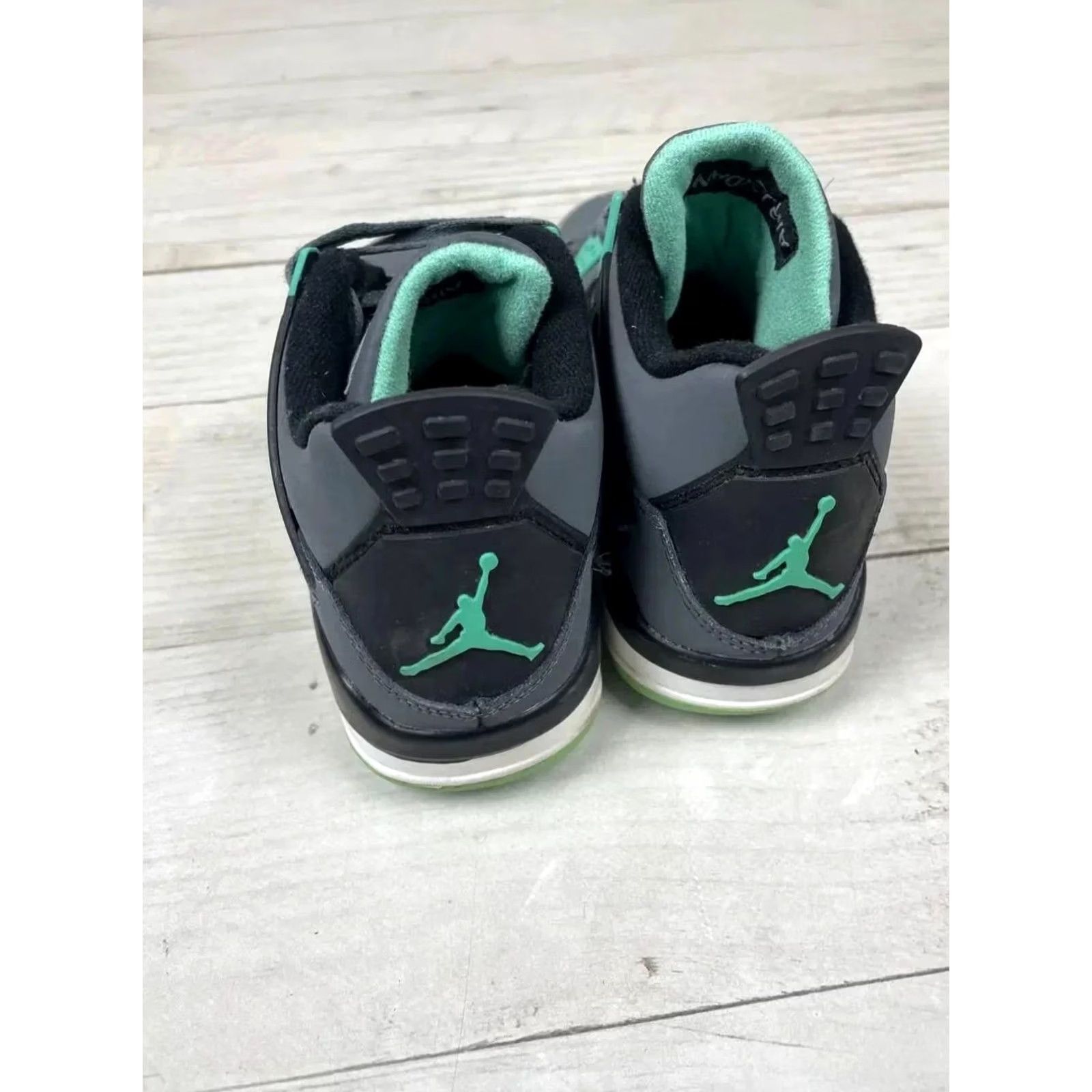Jordan Brand Jordan Air Jordan 4 Retro Green Glow Sneakers Men US 8.5 Size US 9 / EU 42 - 6 Thumbnail