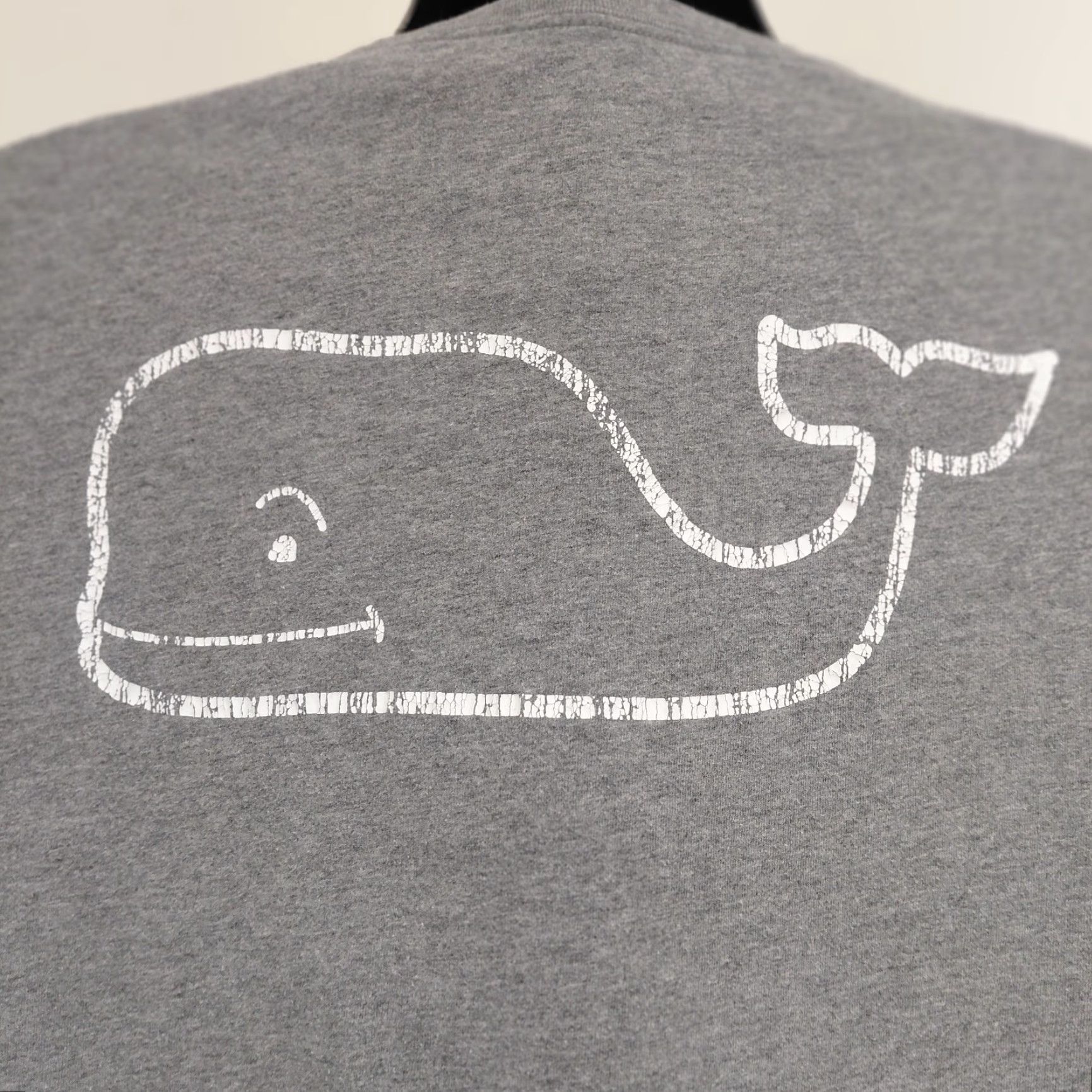 Vineyard Vines Vineyard Vines T-Shirt Adult Large Heather Gray Long Sleeve Pocket Whale... Shirt Mens Regular Gray Vintage No Size US L / EU 52-54 / 3 - 6 Thumbnail