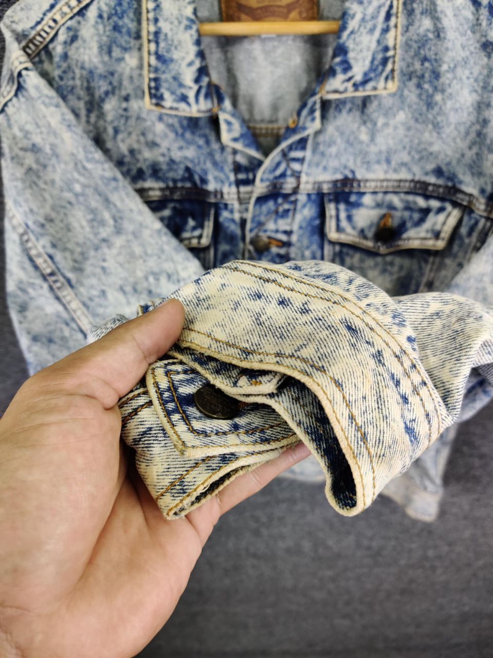 Edwin Edwin x Gold Rush Acid Wash Denim Trucker Jacket Size US M / EU 48-50 / 2 - 9 Thumbnail