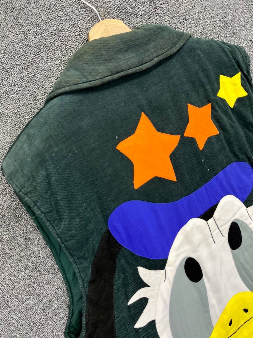 Disney Vintage Disney Mickey Mouse Unlimited Vest Size US M / EU 48-50 / 2 - 8 Thumbnail