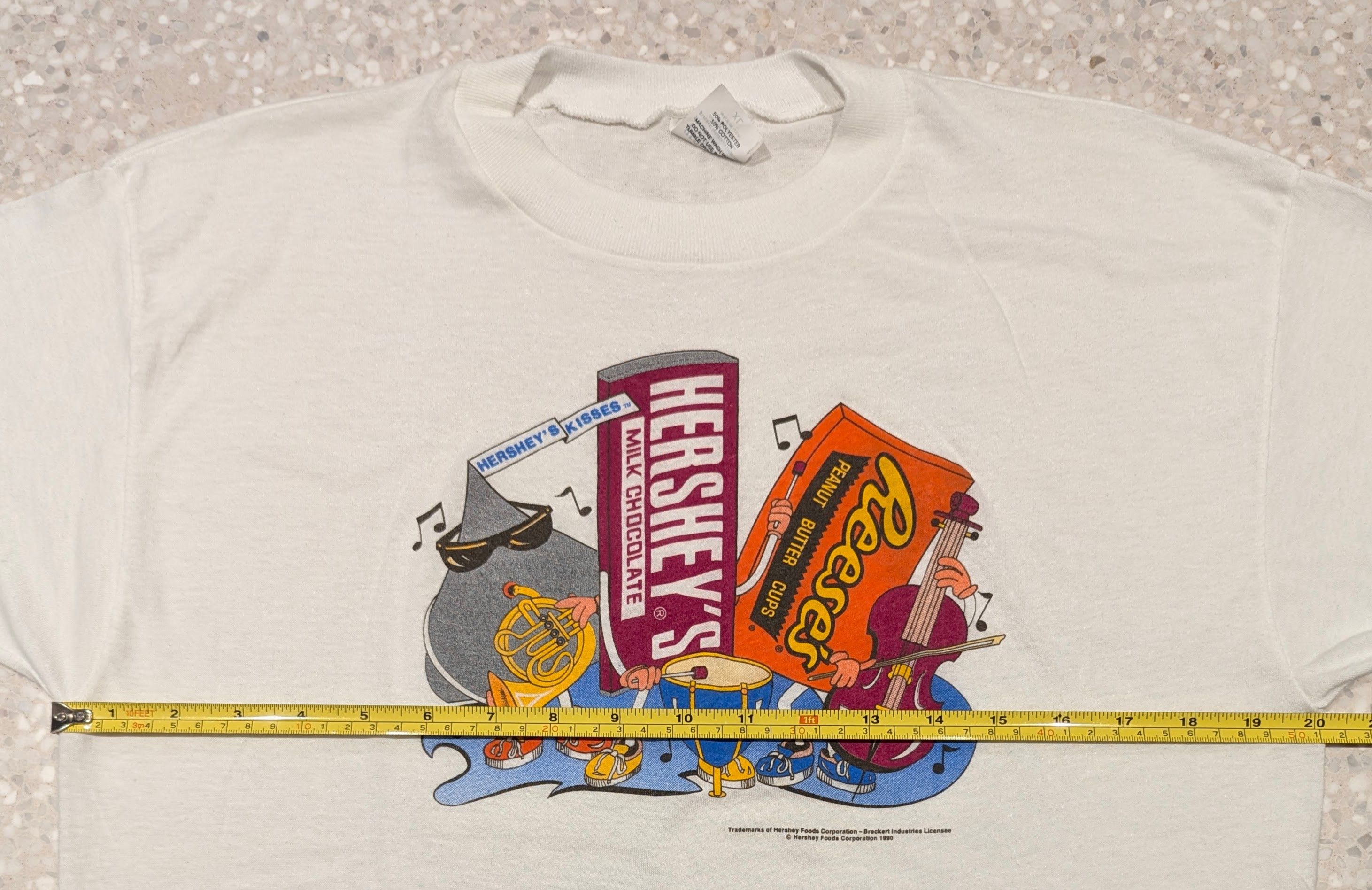 Vintage HERSHEYS CHOCOLATE BAR BAND T-SHIRT REESES PIECES - VINTAGE Size US XL / EU 56 / 4 - 3 Thumbnail