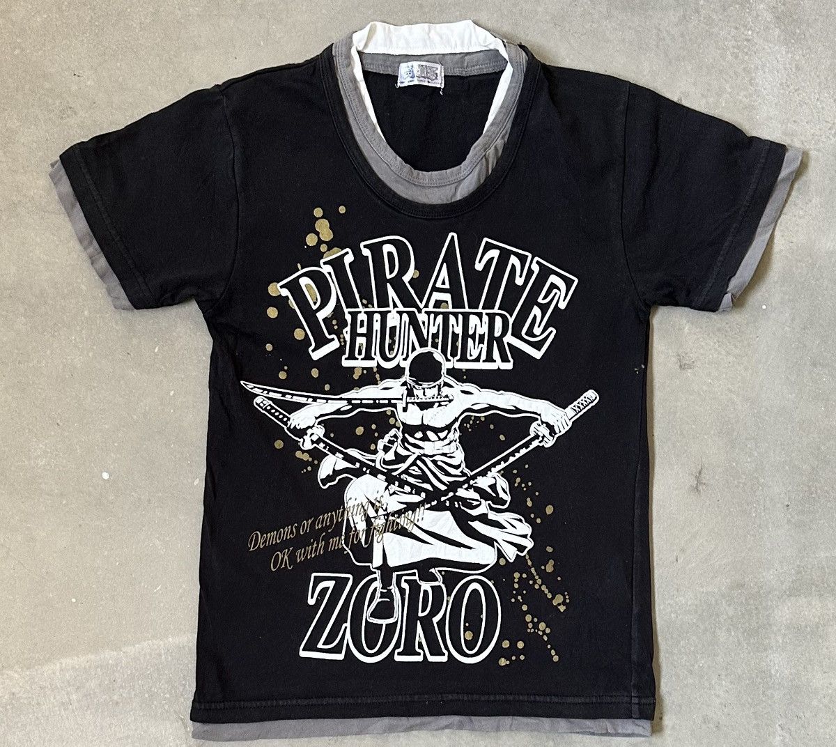 One Piece VINTAGE ONE PIECE RORONOA ZORO DOUBLE LAYER TEE Size US S / EU 44-46 / 1 - 1 Thumbnail