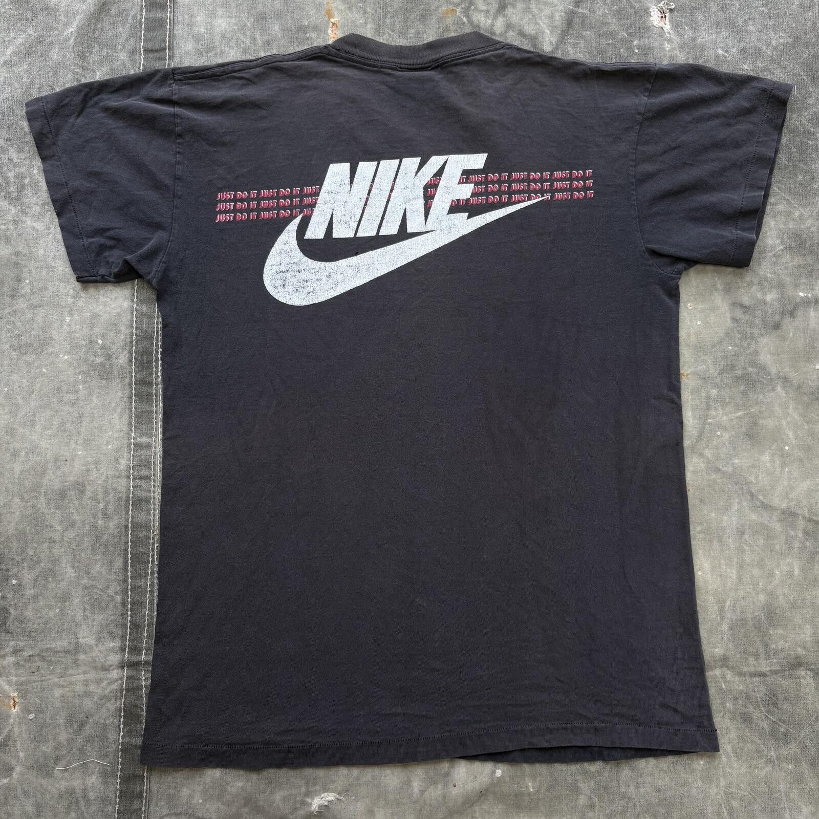 Nike Vintage 90s Faded Nike Just Do It Double Sided Sports Shirt Size US M / EU 48-50 / 2 - 2 Thumbnail