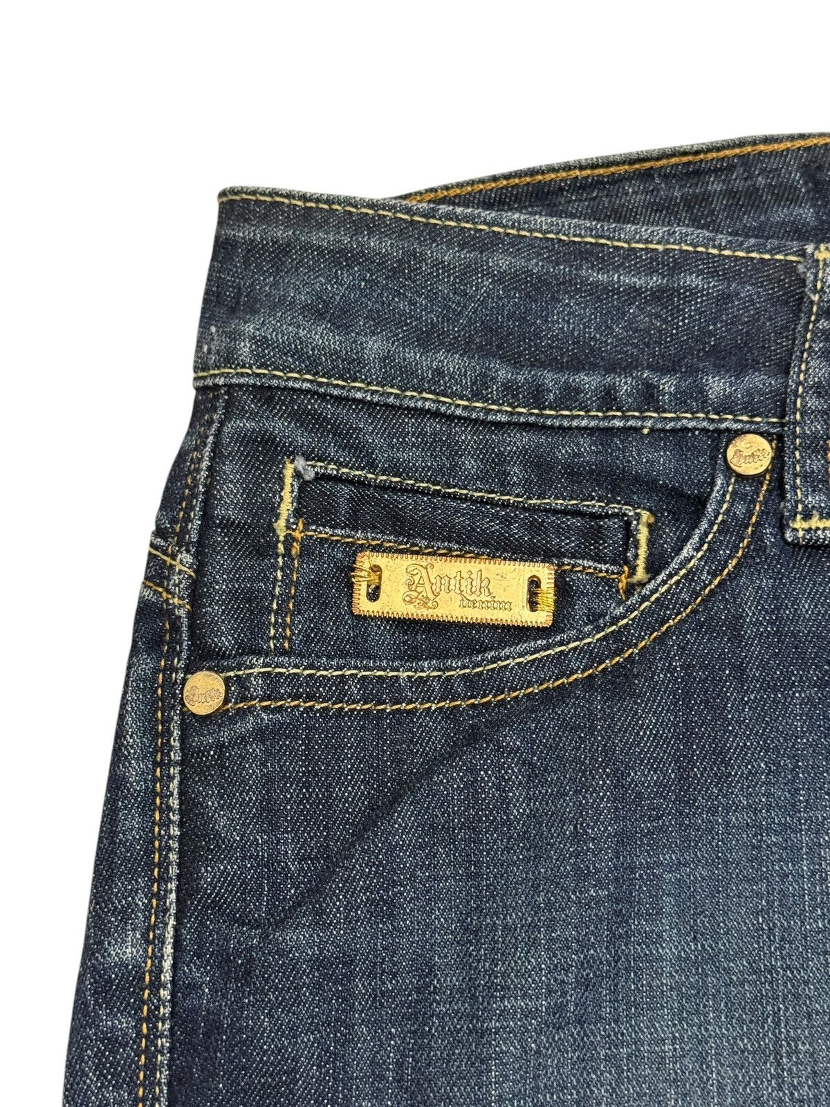 If Six Was Nine Vintage Bootcut Antik Denim Swarovski Back Pockets Size 28" / US 6 / IT 42 - 8 Thumbnail