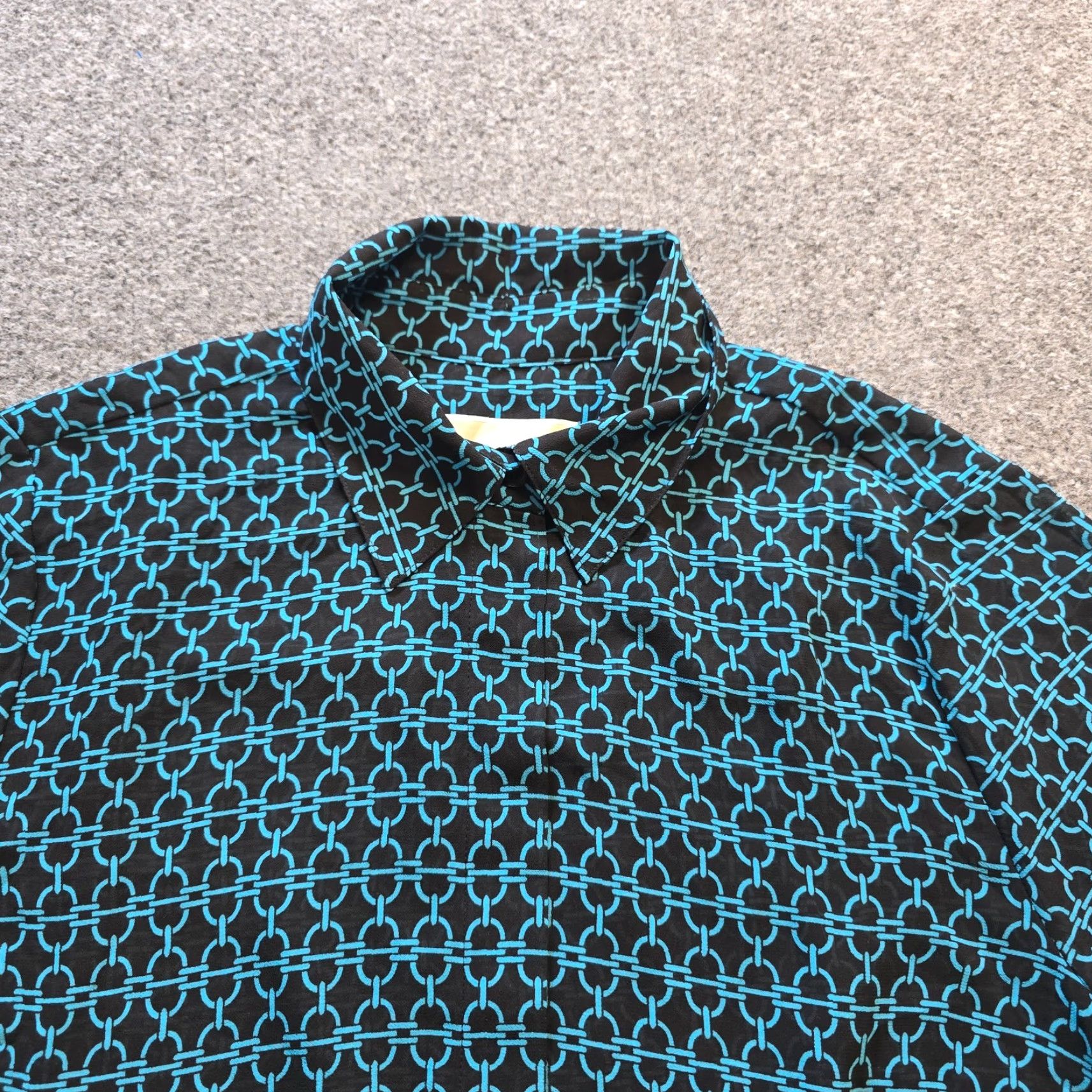 Michael Kors Michael Kors Top Womens Large Black Blue Button Up Geometric Career Casual Size L / US 10 / IT 46 - 2 Thumbnail