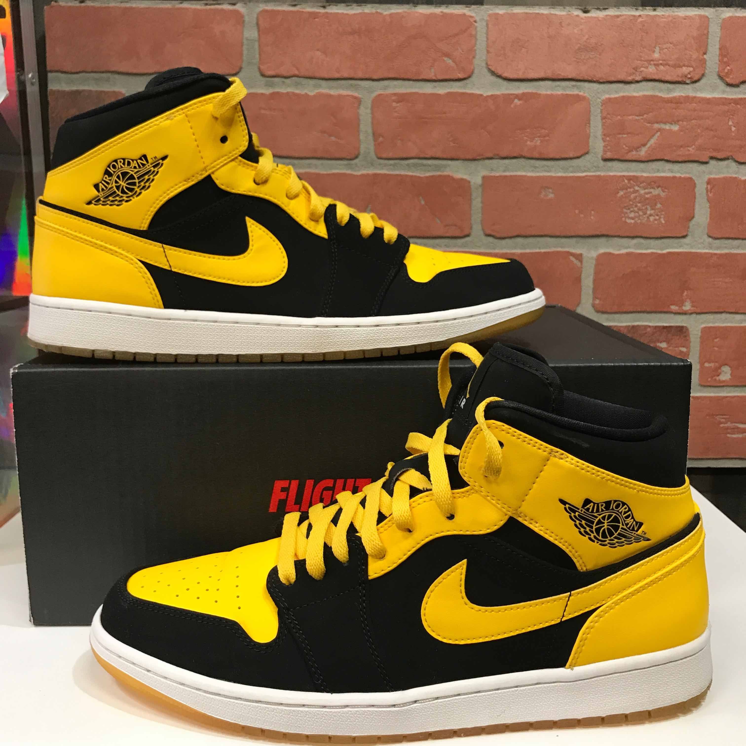 Air Jordan 1 Retro Mid New Love 2017