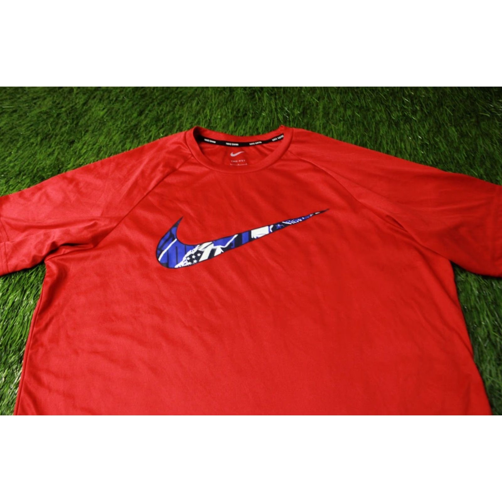 Nike Nike Swim Dri-Fit Shirt Jersey T-Shirt - Short Sleeve - Red - Size L - Men - Classic Fit - Shirt Size US L / EU 52-54 / 3 - 2 Thumbnail