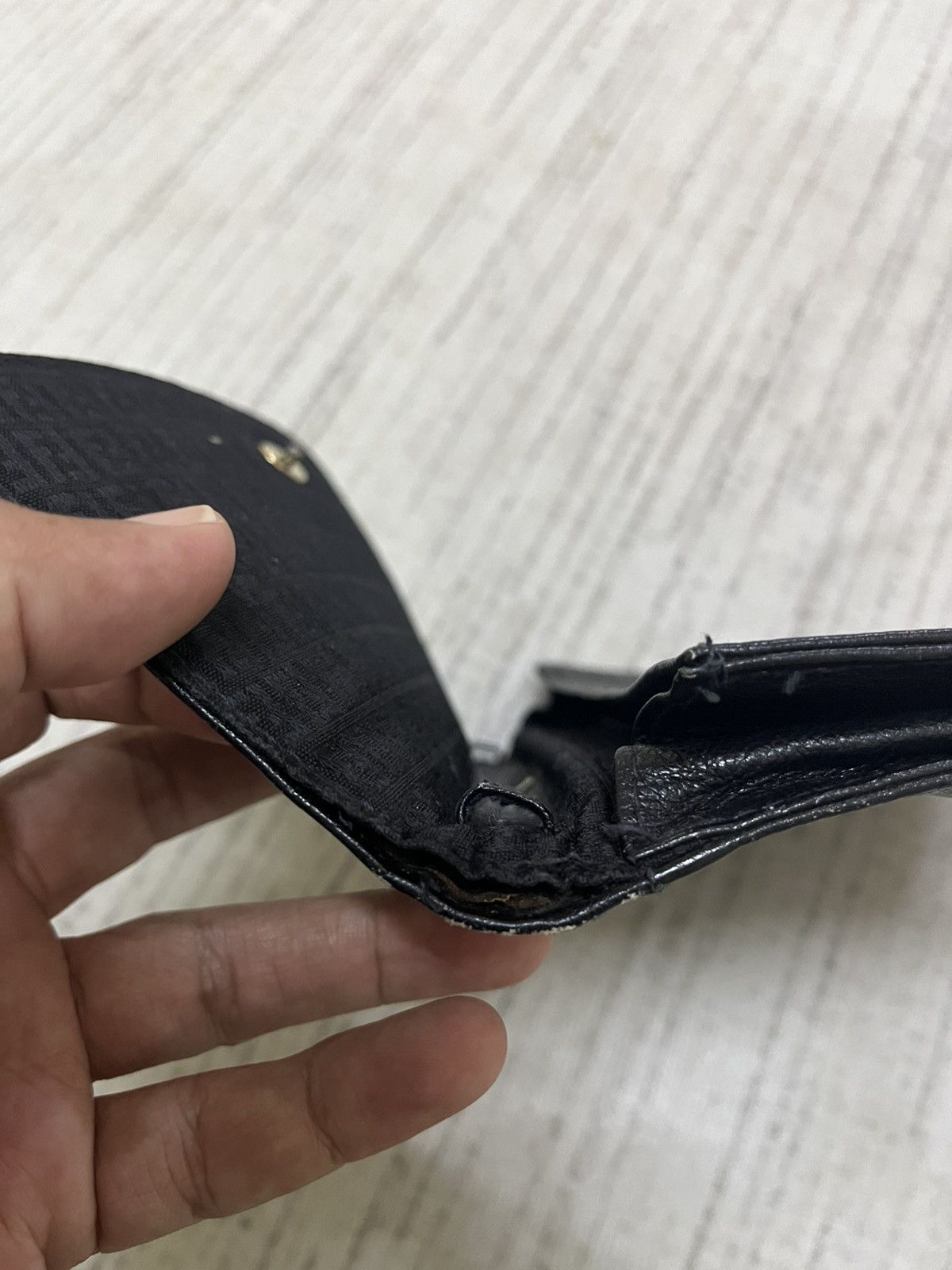 Fendi Vintage 80s fendi bag Size ONE SIZE - 8 Thumbnail