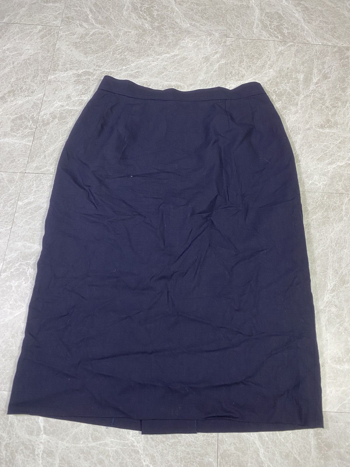 Givenchy Givenchy midi skirt size 29 women Size 29" - 2 Thumbnail