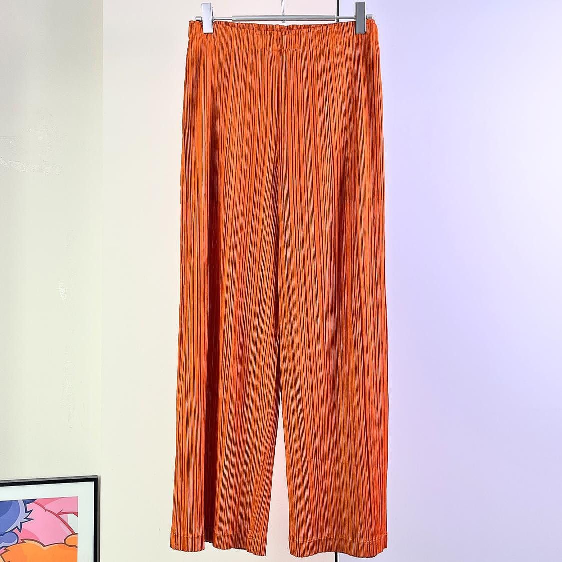 Pleats Please Issey Miyake Pleats Please Issey Miyake Orange Pleated Pants Size 3 Size 30" / US 8 / IT 44 - 1 Thumbnail