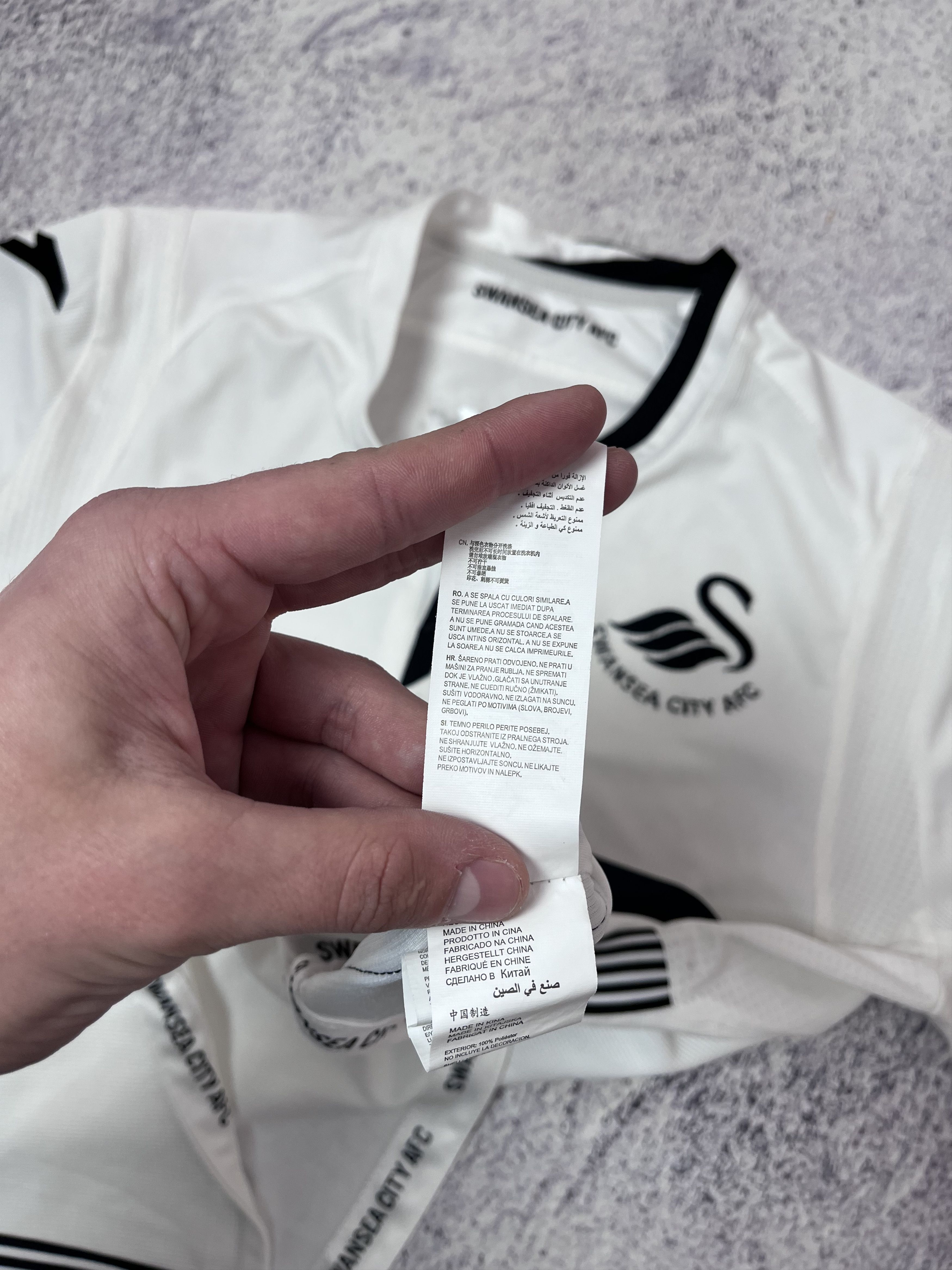 Joma Mens soccer jersey Joma Swansea City AFC size S Size US S / EU 44-46 / 1 - 10 Thumbnail
