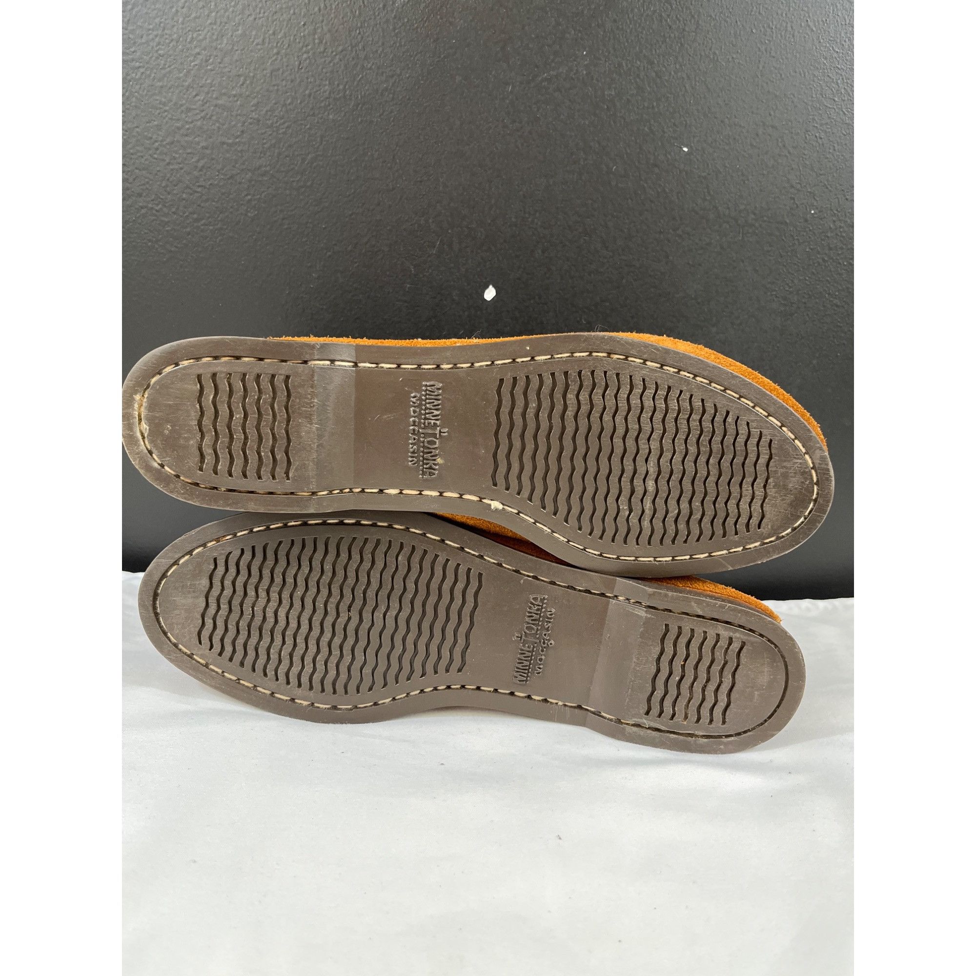 Minnetonka Minnetonka Moccasin Women's Brown Leather Loafers Size 7 SKU Size US 7 / IT 37 - 5 Thumbnail