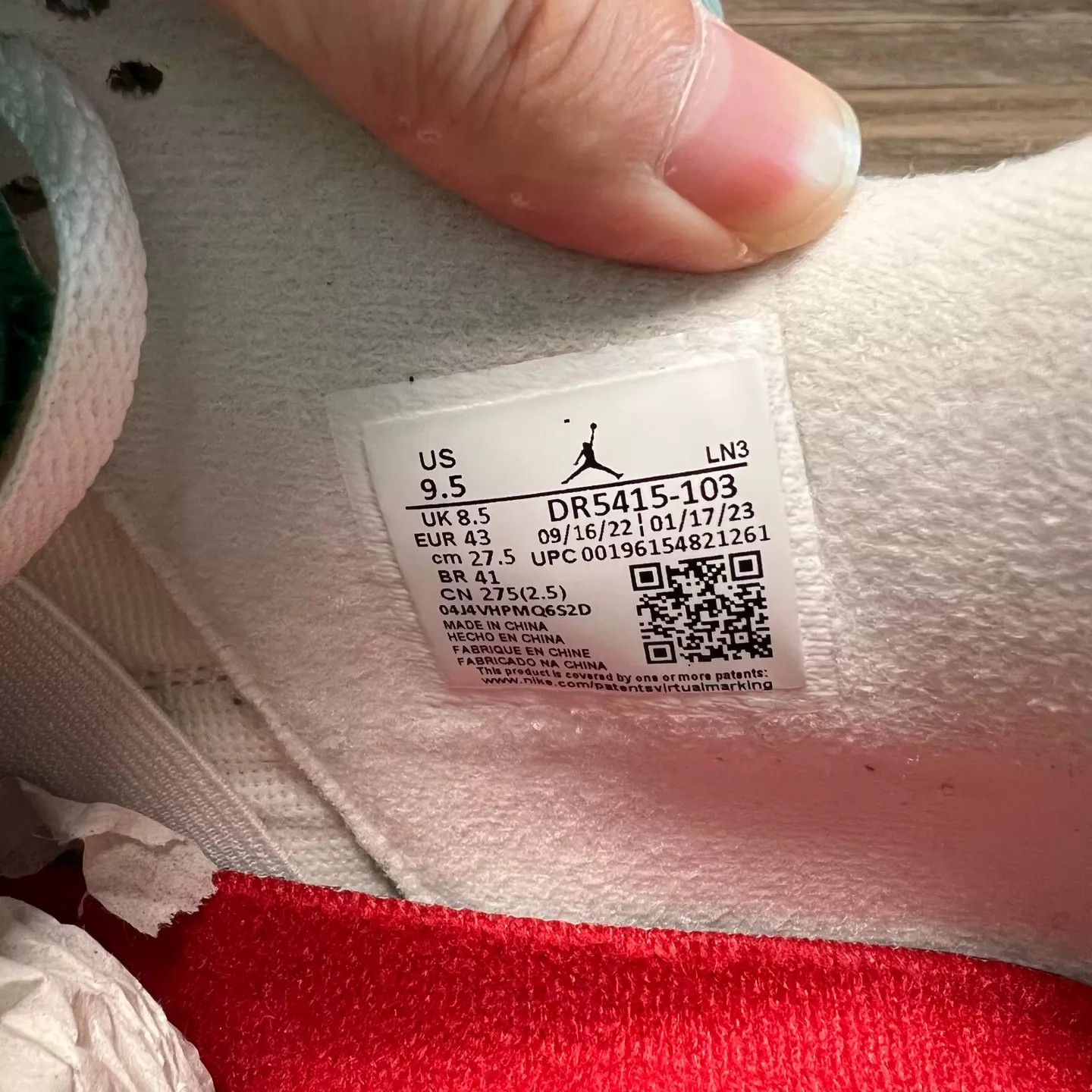 Nike AJ4 x Nike SB White Green DR5415-103 US43 Size US 10 / EU 43 - 7 Thumbnail