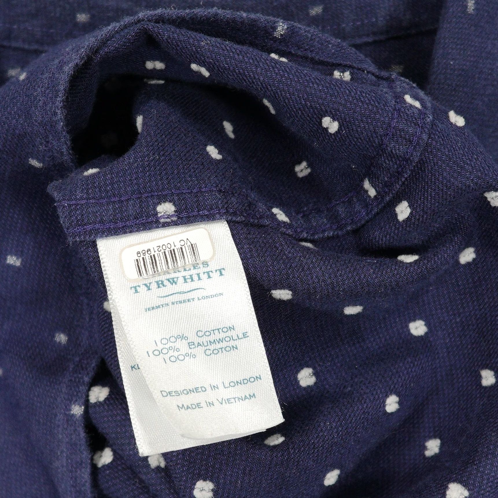 Charles Tyrwhitt Charles Tyrwhitt Button-Down Shirt Mens Large Navy Blue Classic Fit Micro Dot Size US L / EU 52-54 / 3 - 4 Thumbnail