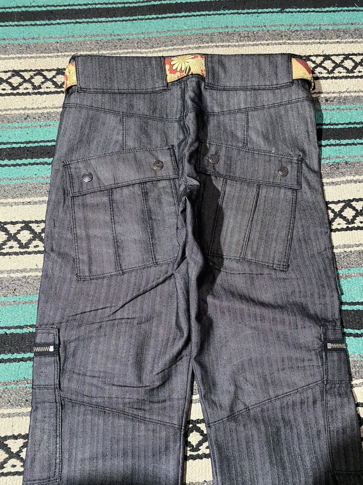 semanticdesign 2000s SemanticDesign - Vkei Waxed Multi Cargo Pants Size US 31 - 6 Thumbnail