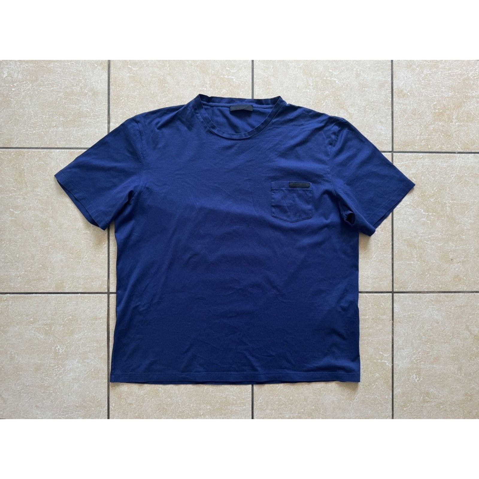 Prada Prada Milan 1999 Archive Chest Mini Text Logo Tee Size US L / EU 52-54 / 3 - 1 Thumbnail