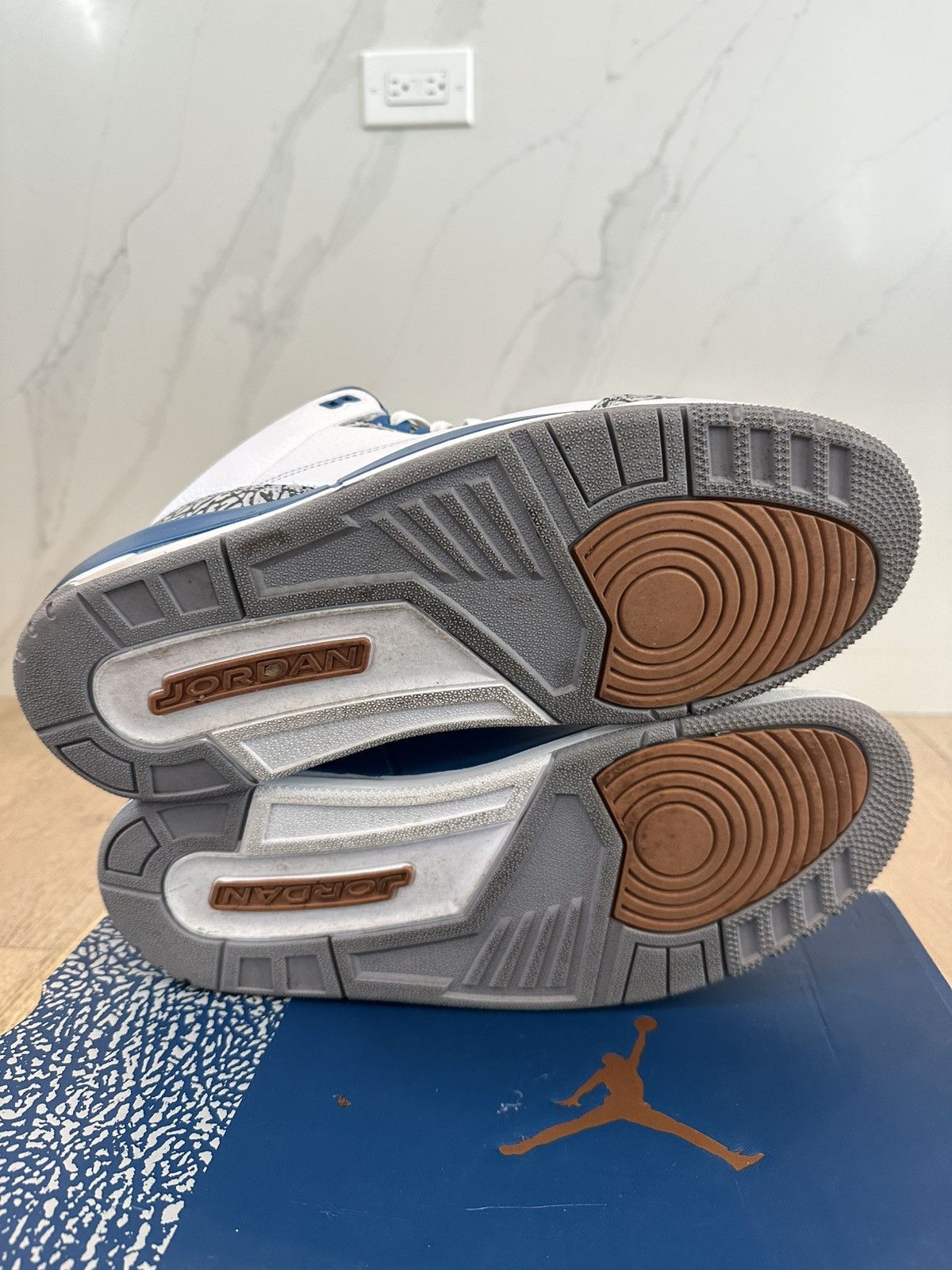 Jordan Brand Jordan 3 Retro Wizards Size US 14 / EU 47 - 6 Thumbnail