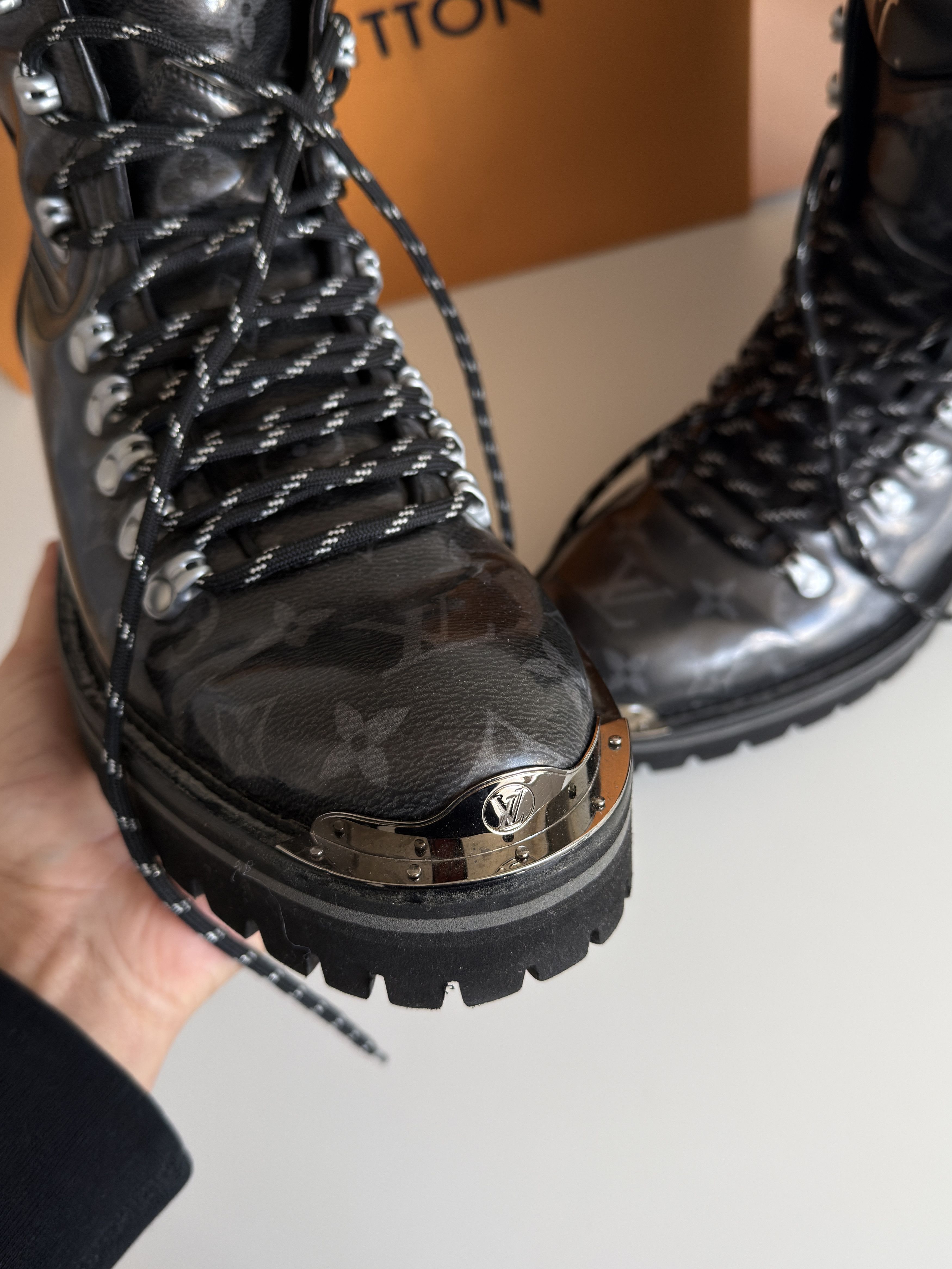 Louis Vuitton Louis Vuitton 6LV Kim Jones Monogram Outland Boots Size US 7.5 / EU 40-41 - 7 Thumbnail