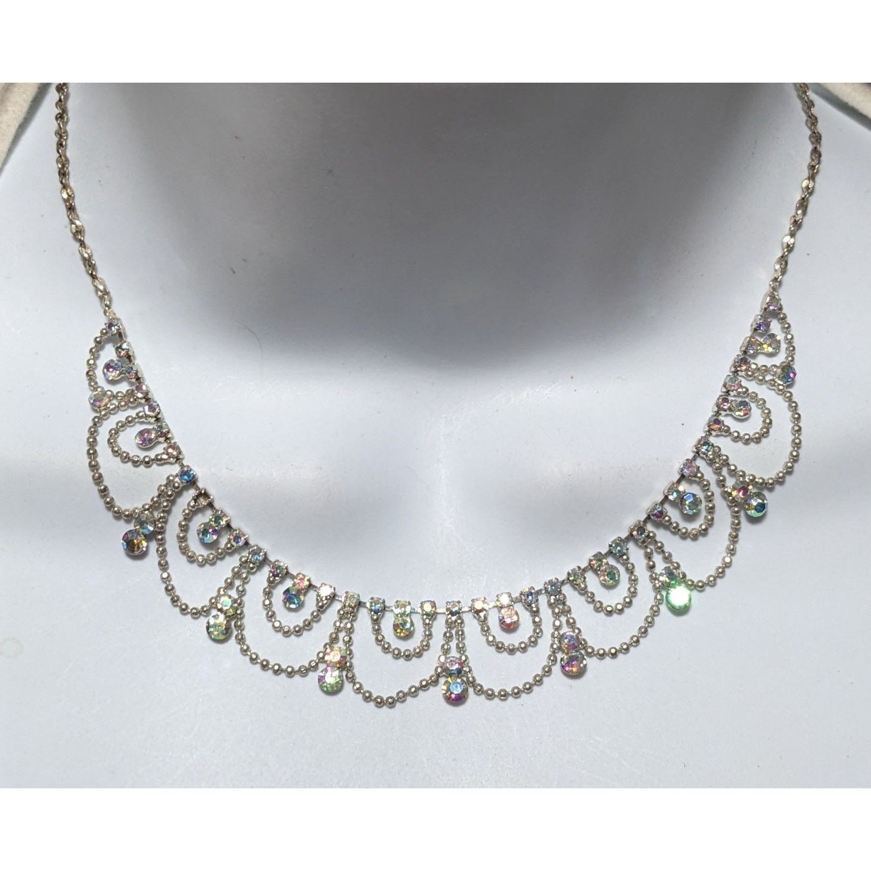 Other Glam Princess Rhinestone Chandelier Necklace Size ONE SIZE - 5 Thumbnail