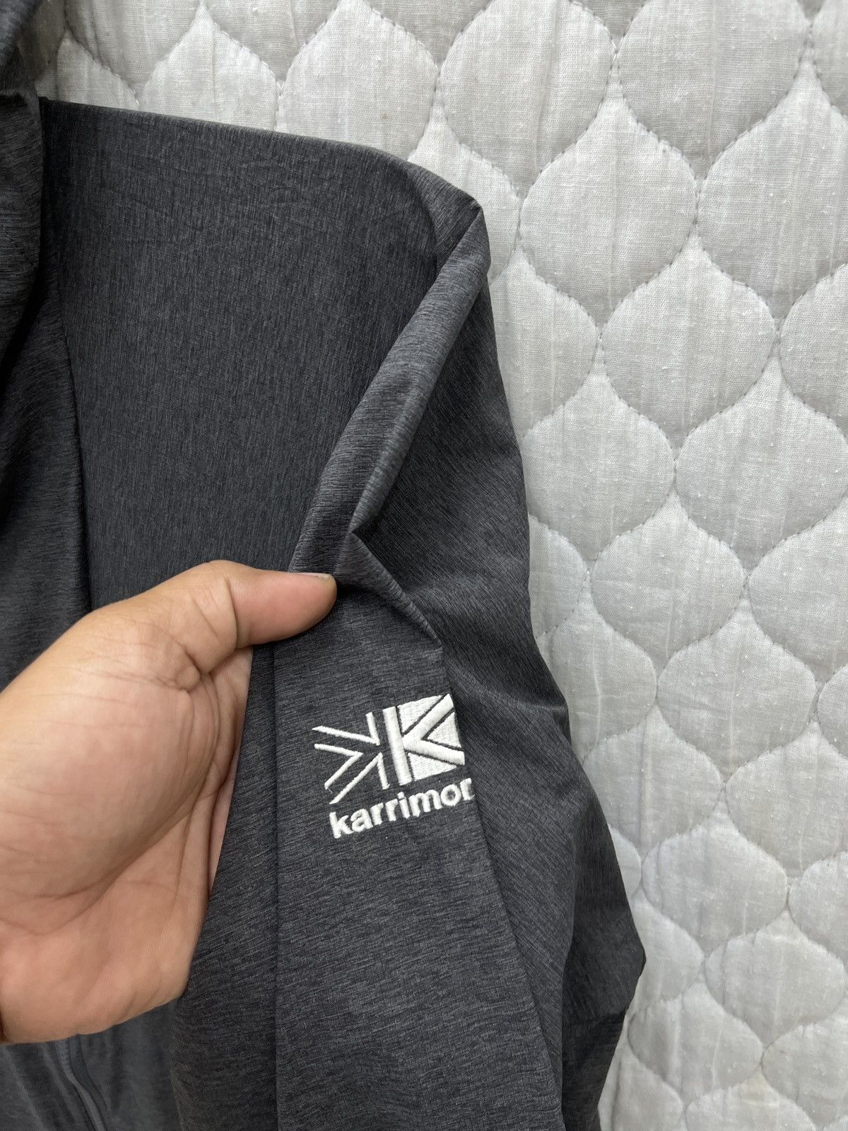 Karrimor 🔥🔥🔥STEALS KARRIMOR HOODIE LIGHT JACKET Size US M / EU 48-50 / 2 - 4 Thumbnail