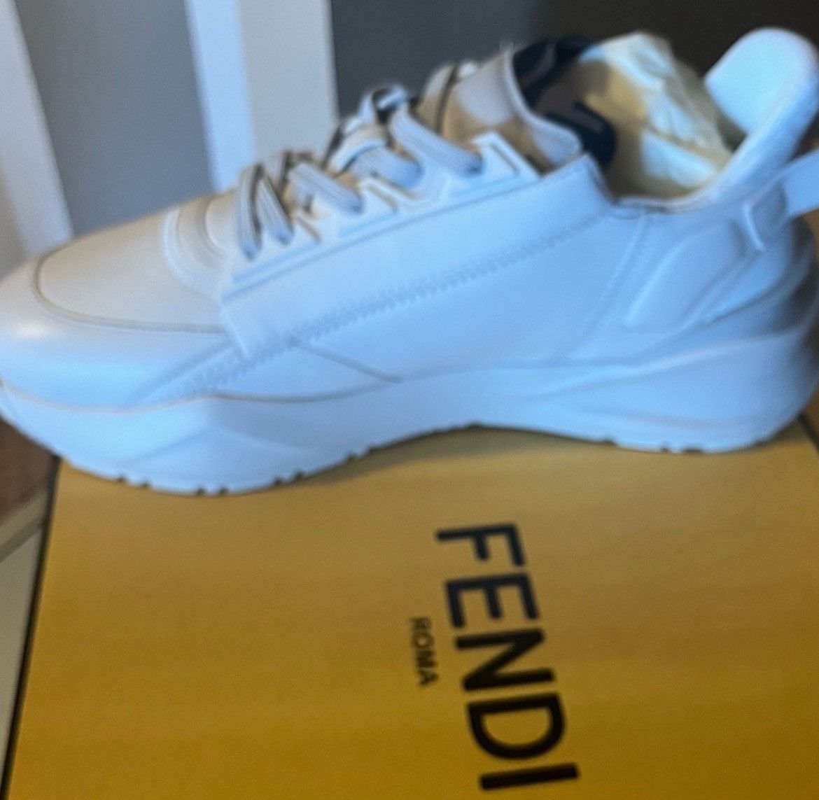 Fendi FENDI FLOW SNEAKER VITEL +TESS COTONE Size US 10 / EU 43 - 2 Thumbnail