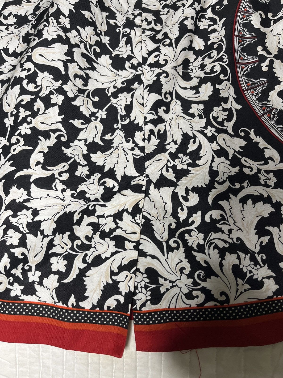 White House Black Market White House Black Market Skirt Size 26" / US 2 / IT 38 - 3 Thumbnail