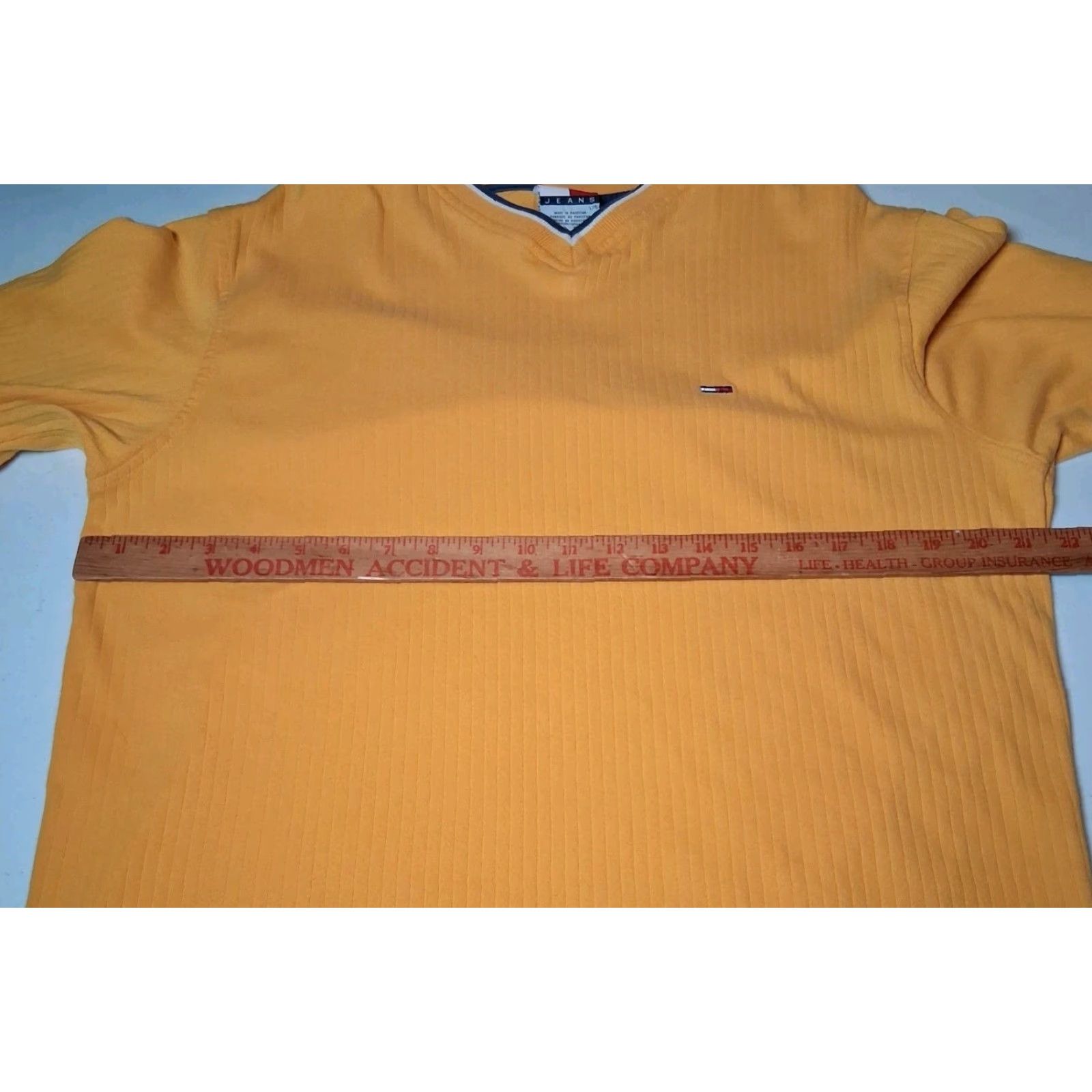 Tommy Hilfiger VINTAGE Tommy Hilfiger Tommy Jeans Shirt Mens L Ribbed Knit Gold Long Sleeve V Neck Size US L / EU 52-54 / 3 - 4 Thumbnail
