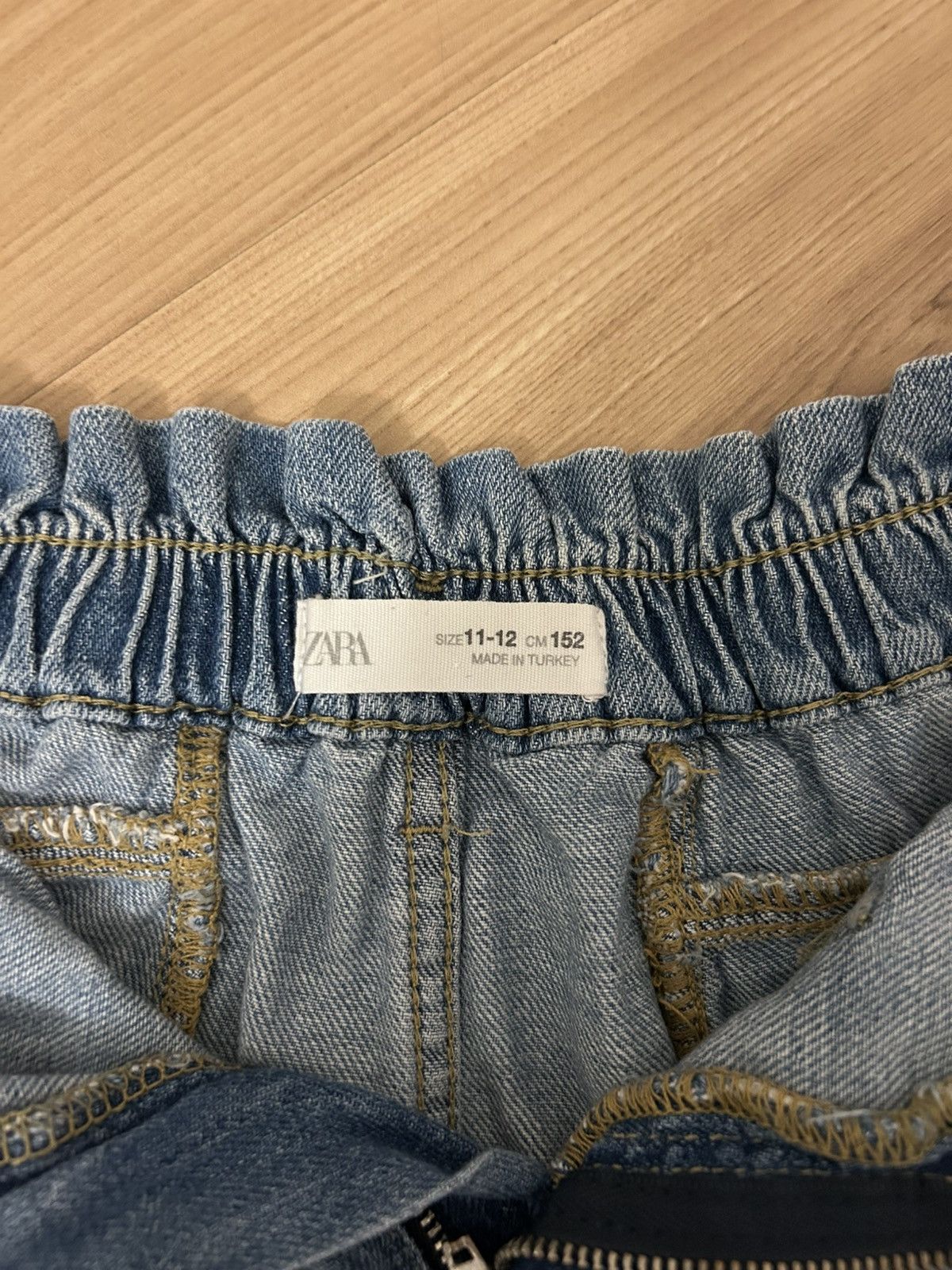 Zara Denim zara shorts / 152 cm Size 24" / US 00 / IT 34 - 3 Thumbnail
