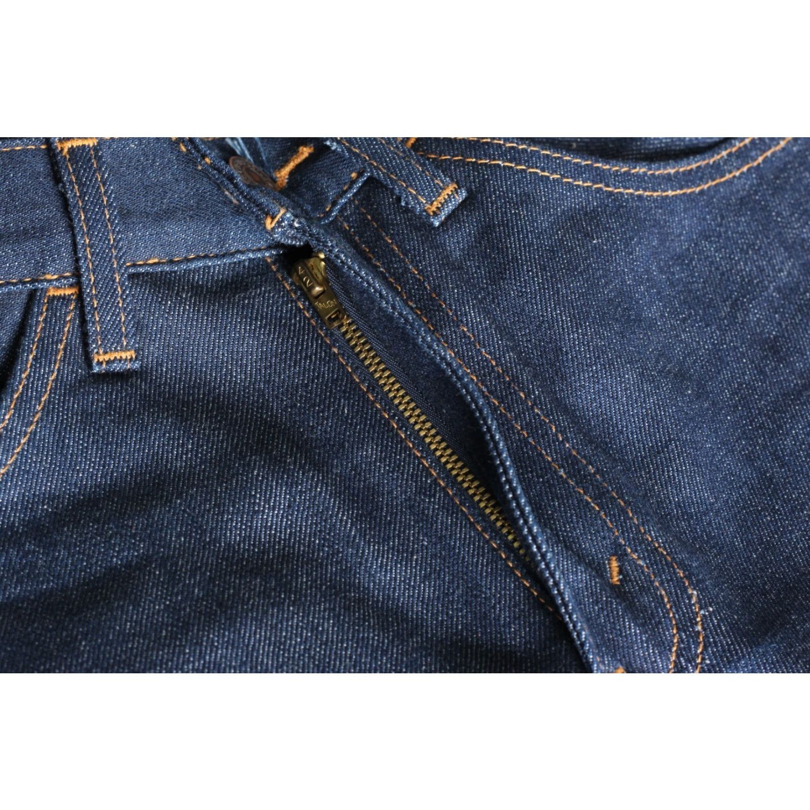 Levi's VINTAGE LEVI’S? 606 Orange Big E Jeans Men 27W 32L Zip 5-Pocket Denim Slim Tapered Shirt Hats Size US 27 - 6 Thumbnail