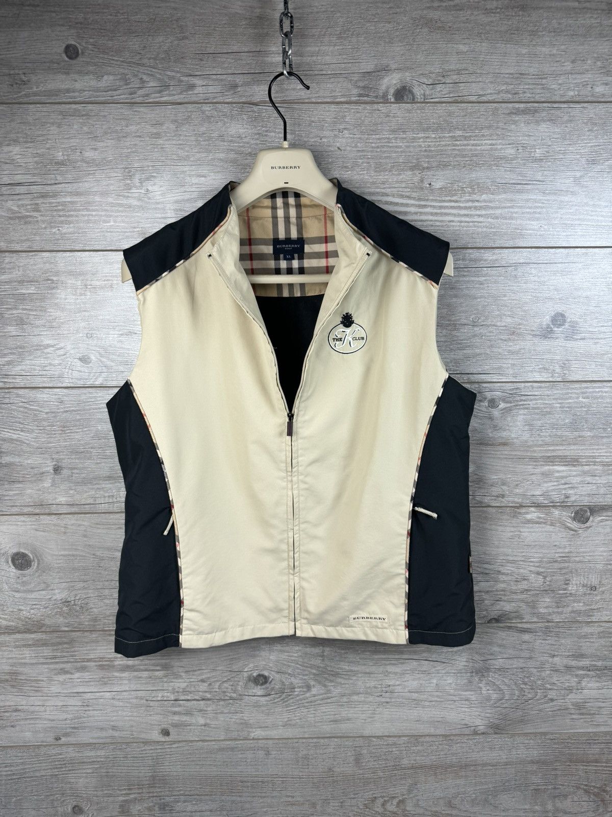 Burberry women's golf vest hotsell