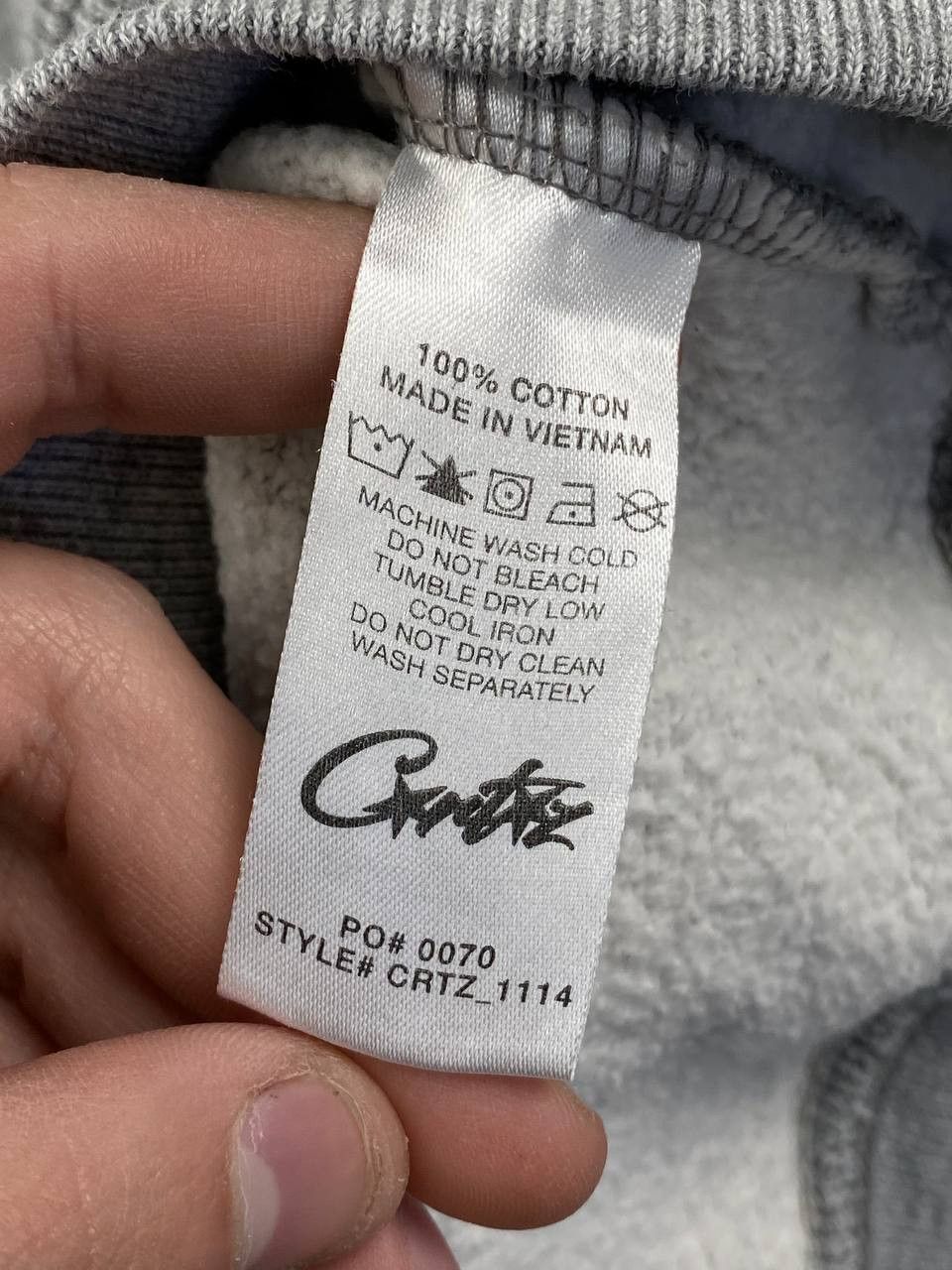 Corteiz Corteiz Satin Allstarz Applique Hoodie Men Size S Gray Size US S / EU 44-46 / 1 - 9 Thumbnail