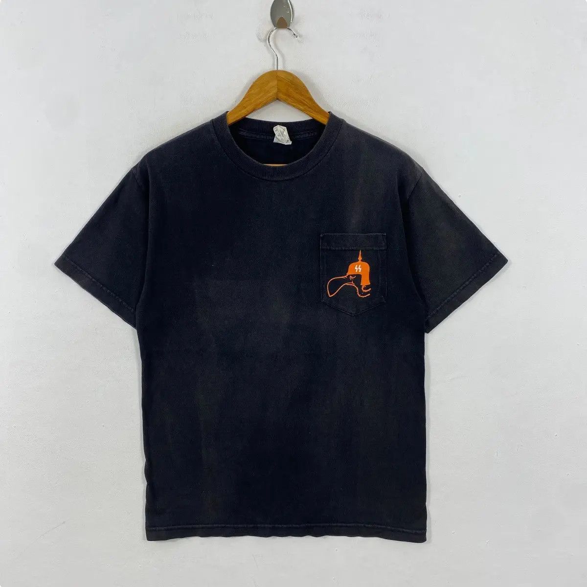 Vintage BORNFREE BORN LOSER Mike Davis Faded Tee Shirt Medium Size Size US M / EU 48-50 / 2 - 3 Thumbnail