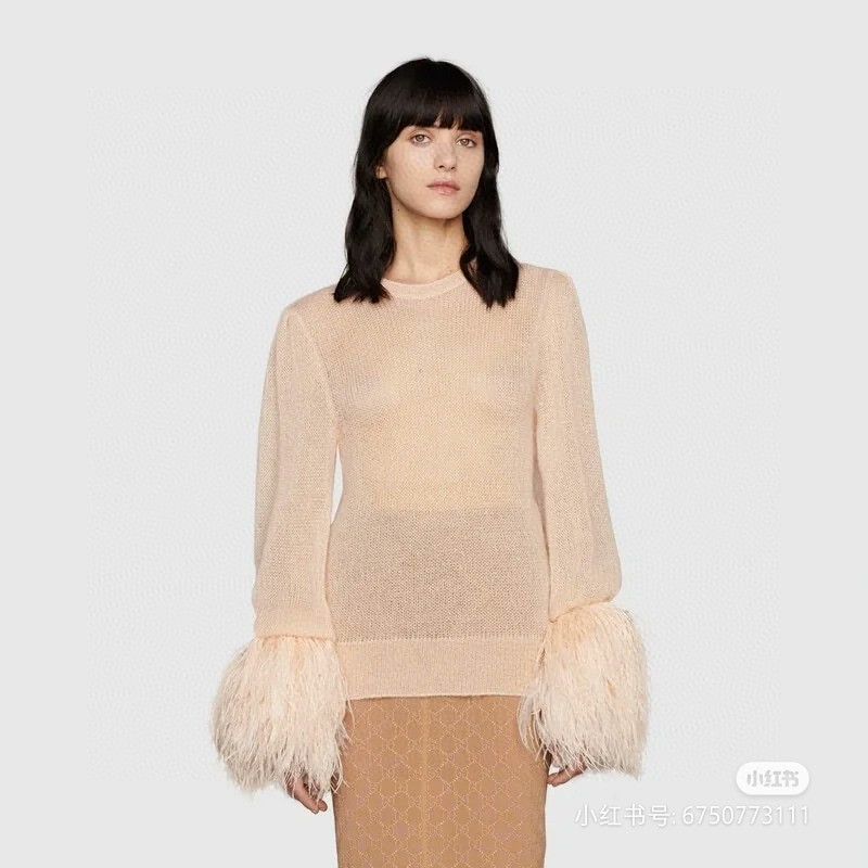 Gucci Gucci Detachable Ostrich Feather Sweater Size L / US 10 / IT 46 - 1 Thumbnail