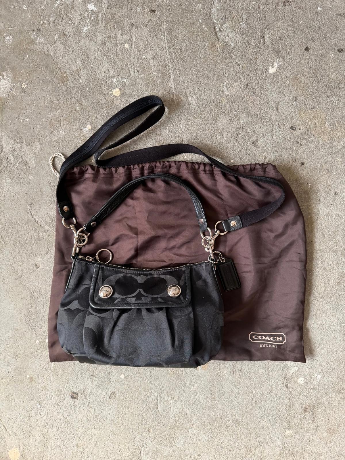 Coach Coach 2Way Poppy Shoulder Bag Black Size ONE SIZE - 1 Thumbnail