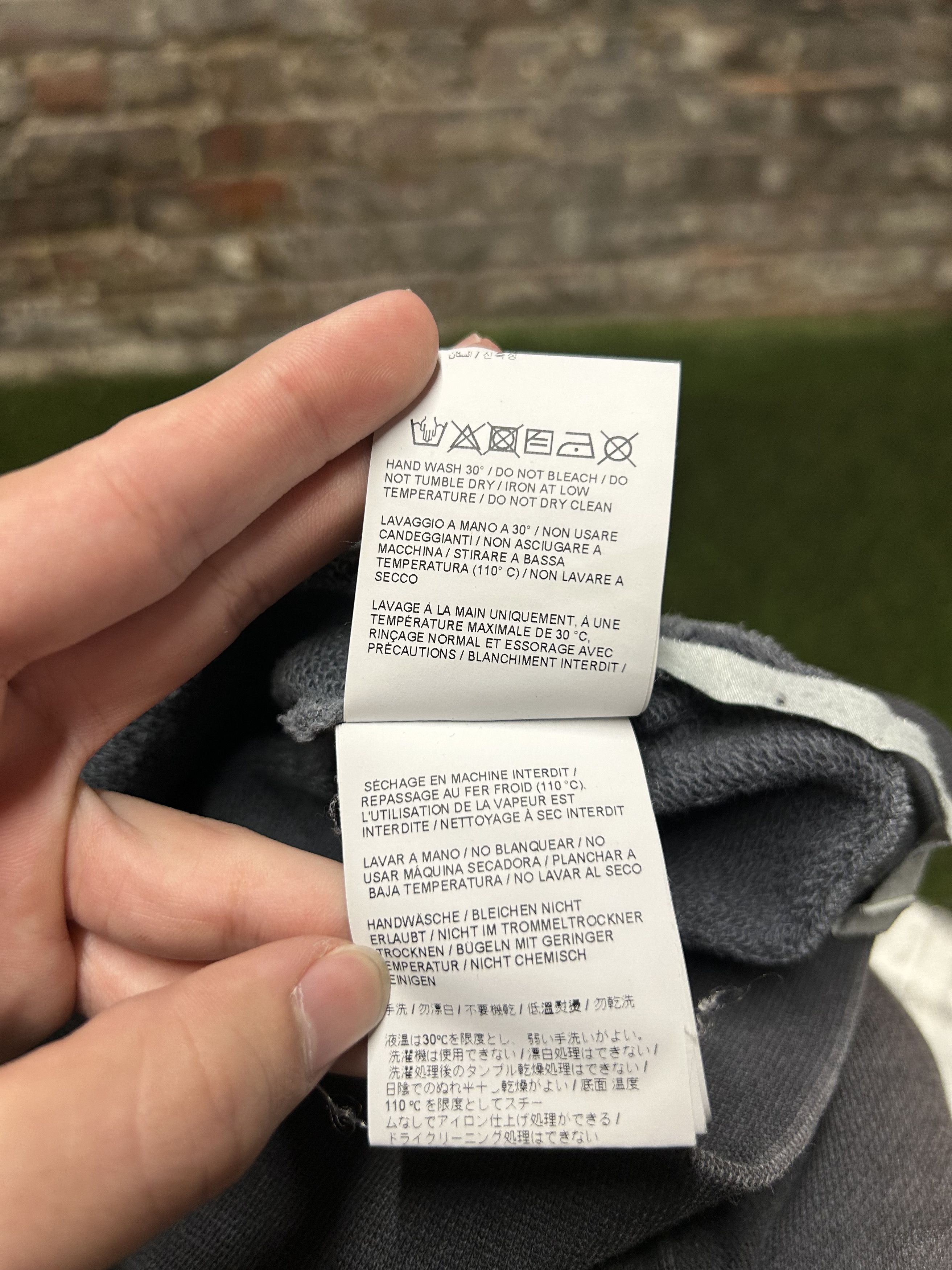 Off-White Off White Water Delay Sweatshirt Size US XL / EU 56 / 4 - 7 Thumbnail